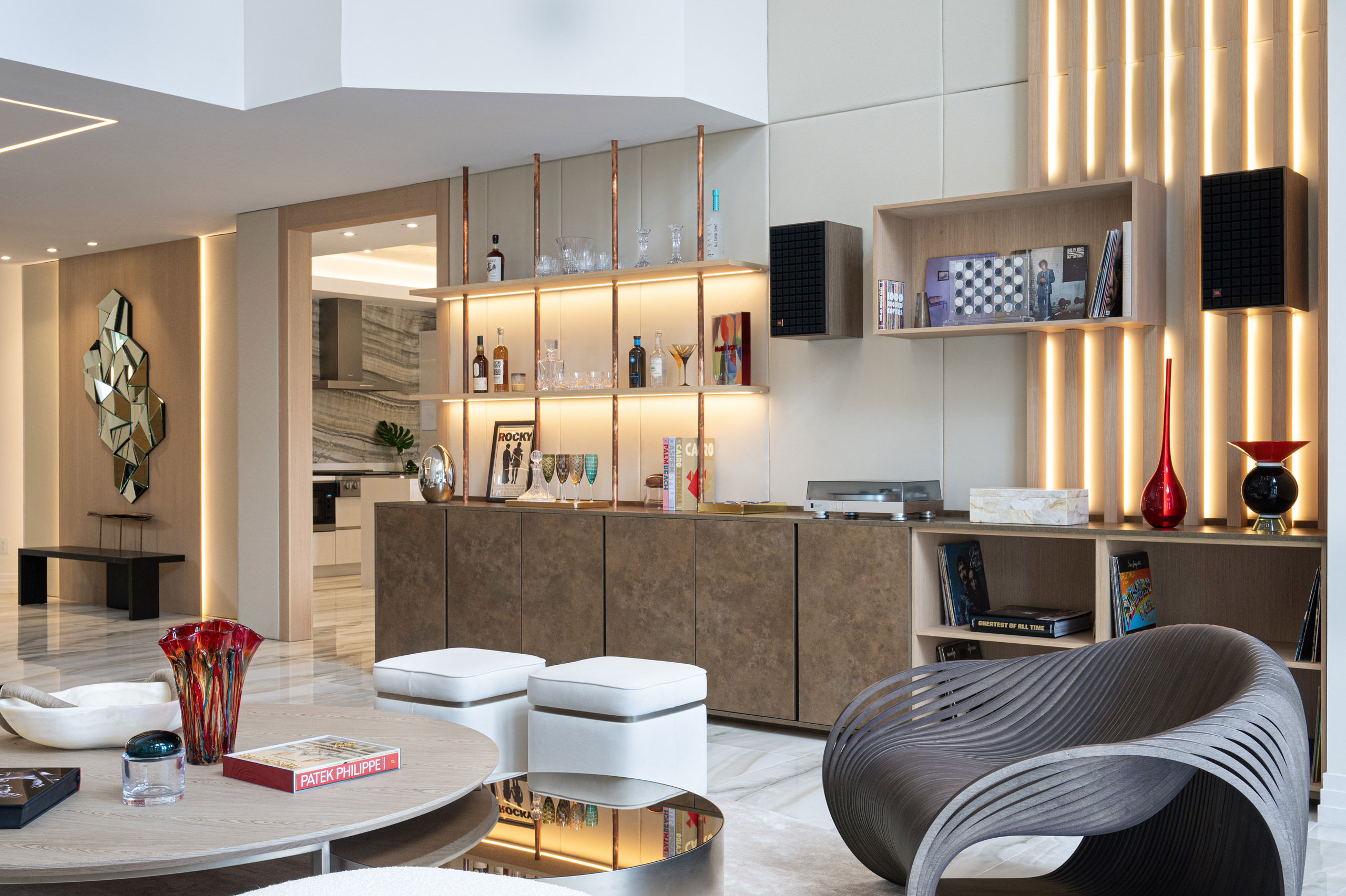 Dialogue of Minimalism and Expression – Porto Vita by Bea Interiors