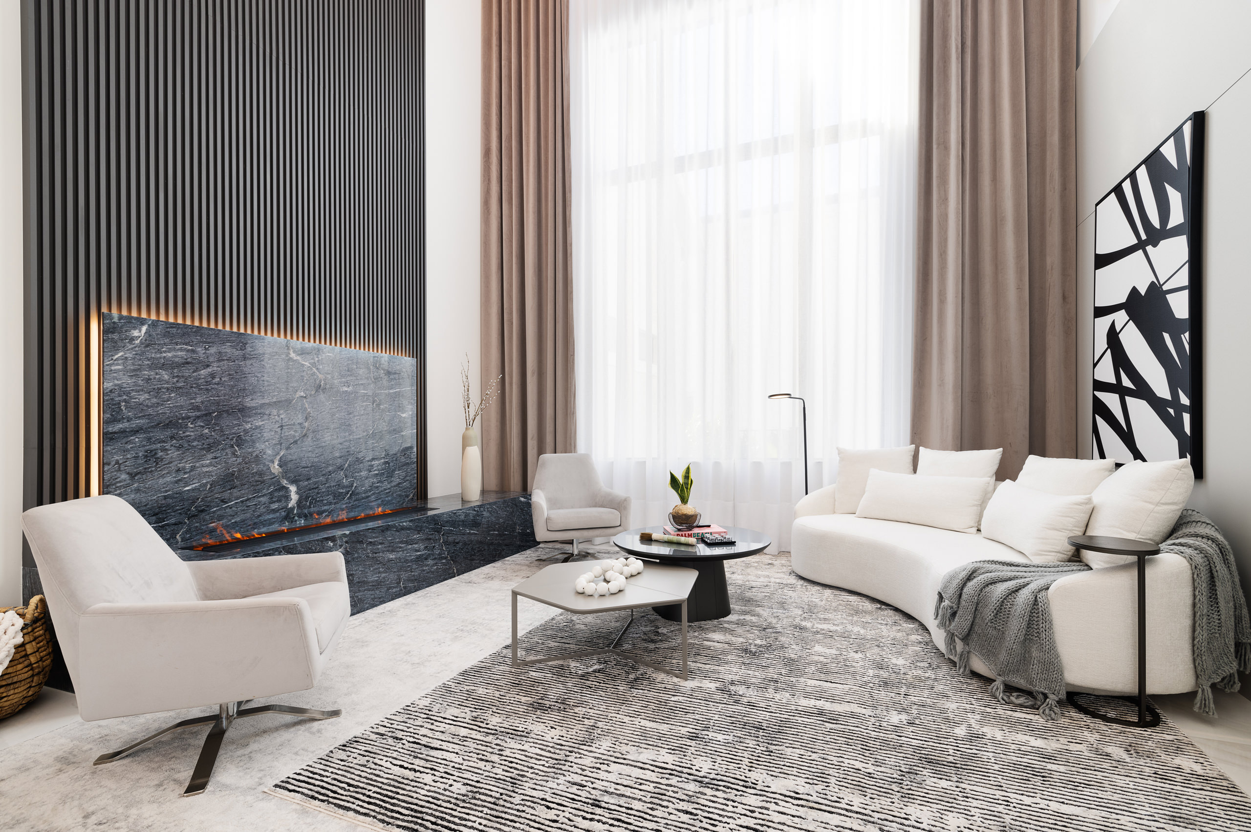 Ethereal Geometry – D&R Project by Paula Ambrosio