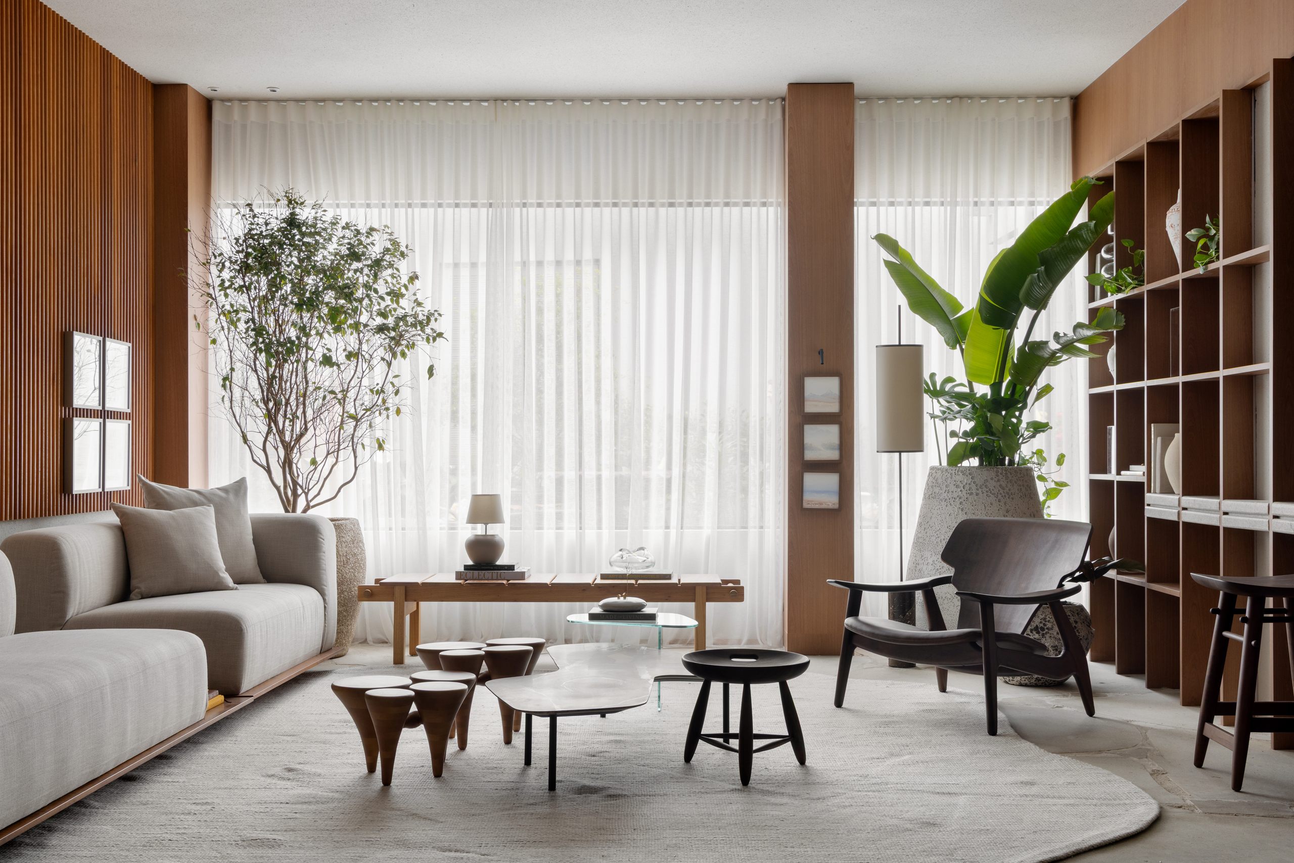 The Poetics of Permanence – Entre Tempos by Flavia Koloske and Taina Pravato