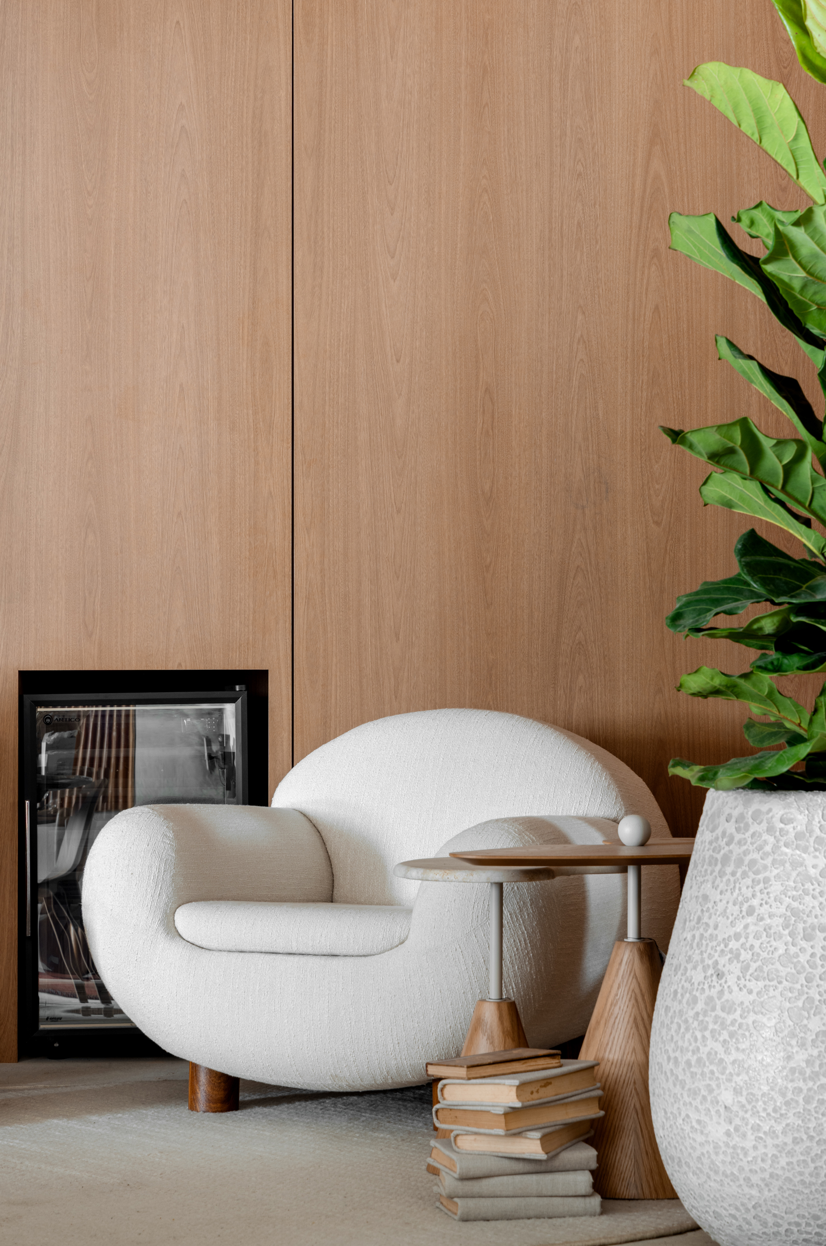 The Poetics of Permanence – Entre Tempos by Flavia Koloske and Taina Pravato