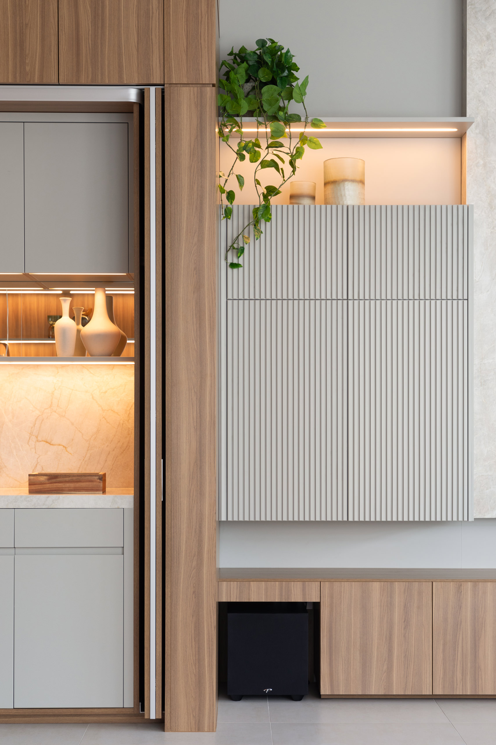 Roots in Motion – Miami Residence by Caroline Andrusko Arquitetos