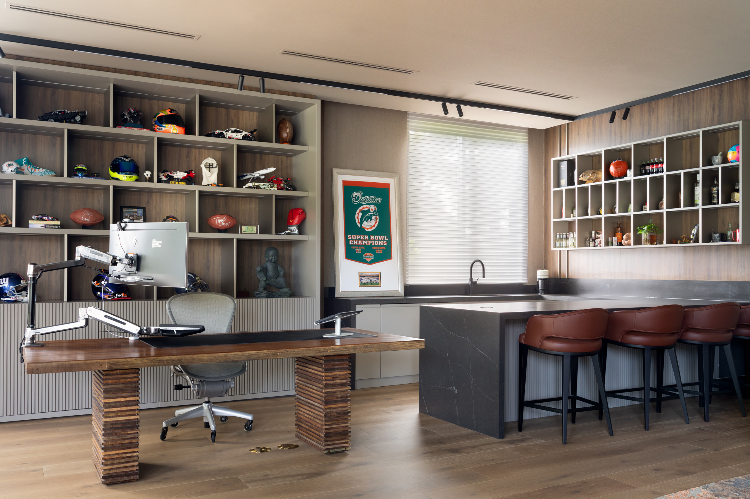 Roots in Motion – Miami Residence by Caroline Andrusko Arquitetos