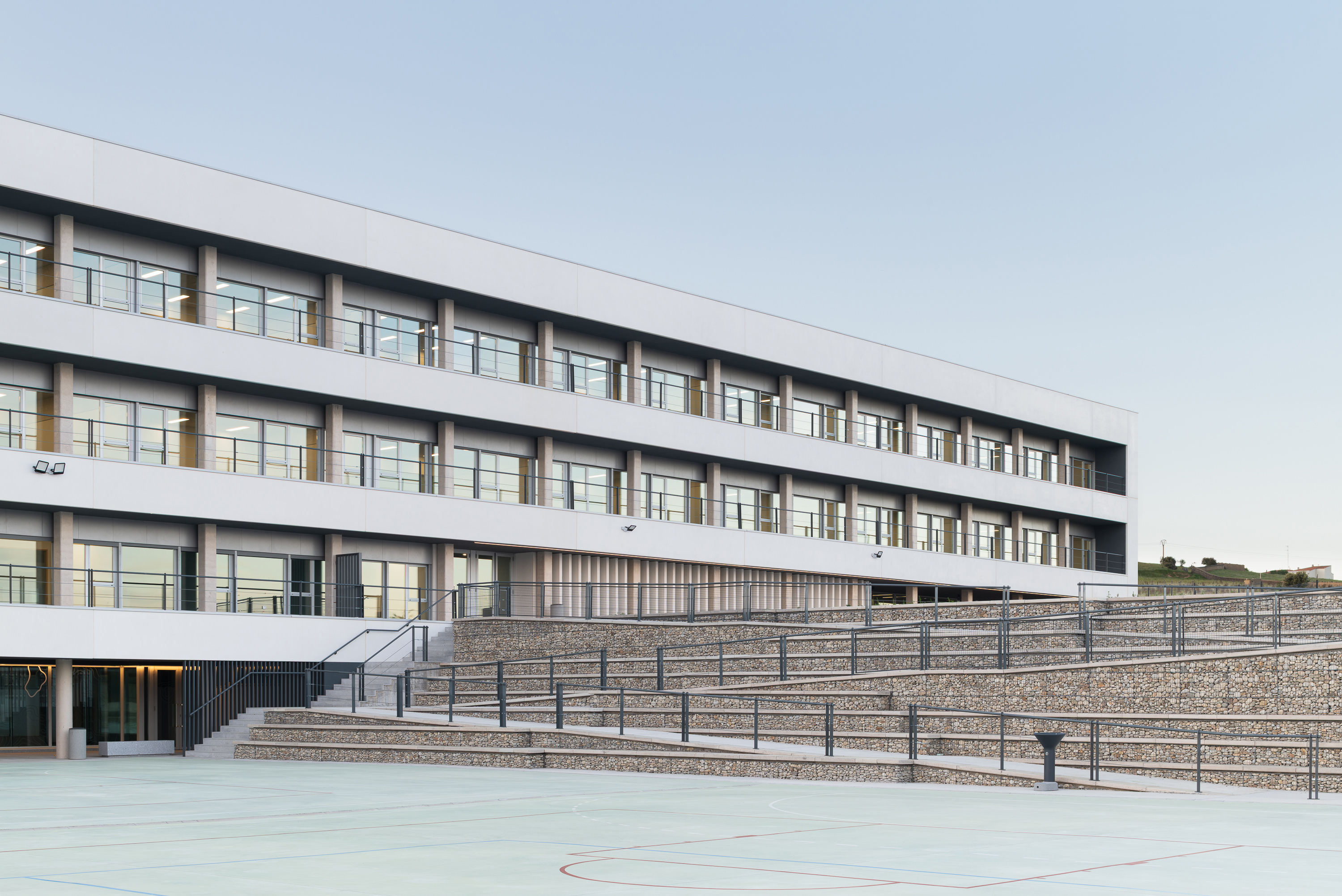 Spaces for Growth – IES Via de la Plata by Ricardo Gonzalez Martinez and VZ Arquitectos