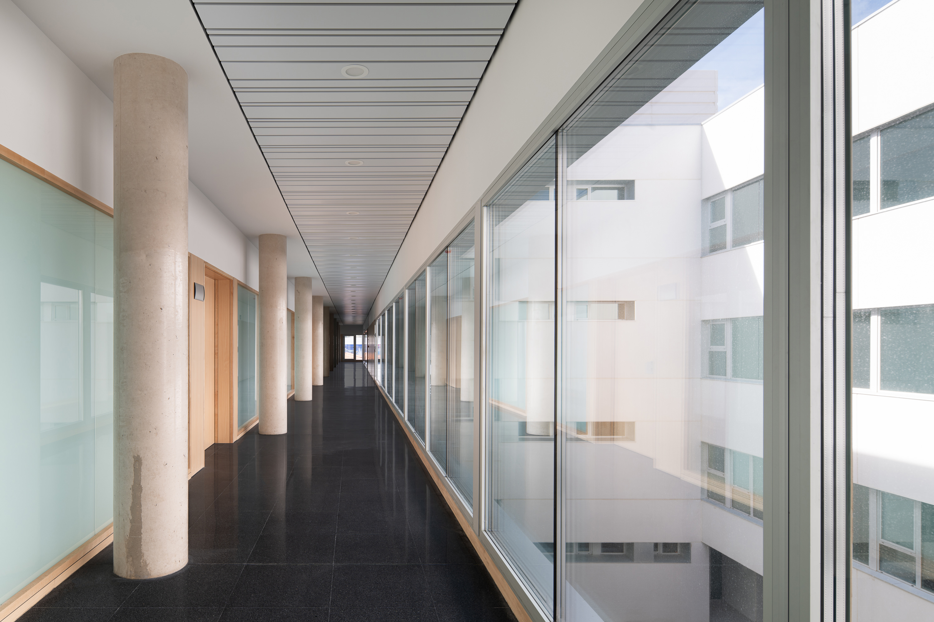 Spaces for Growth – IES Via de la Plata by Ricardo Gonzalez Martinez and VZ Arquitectos