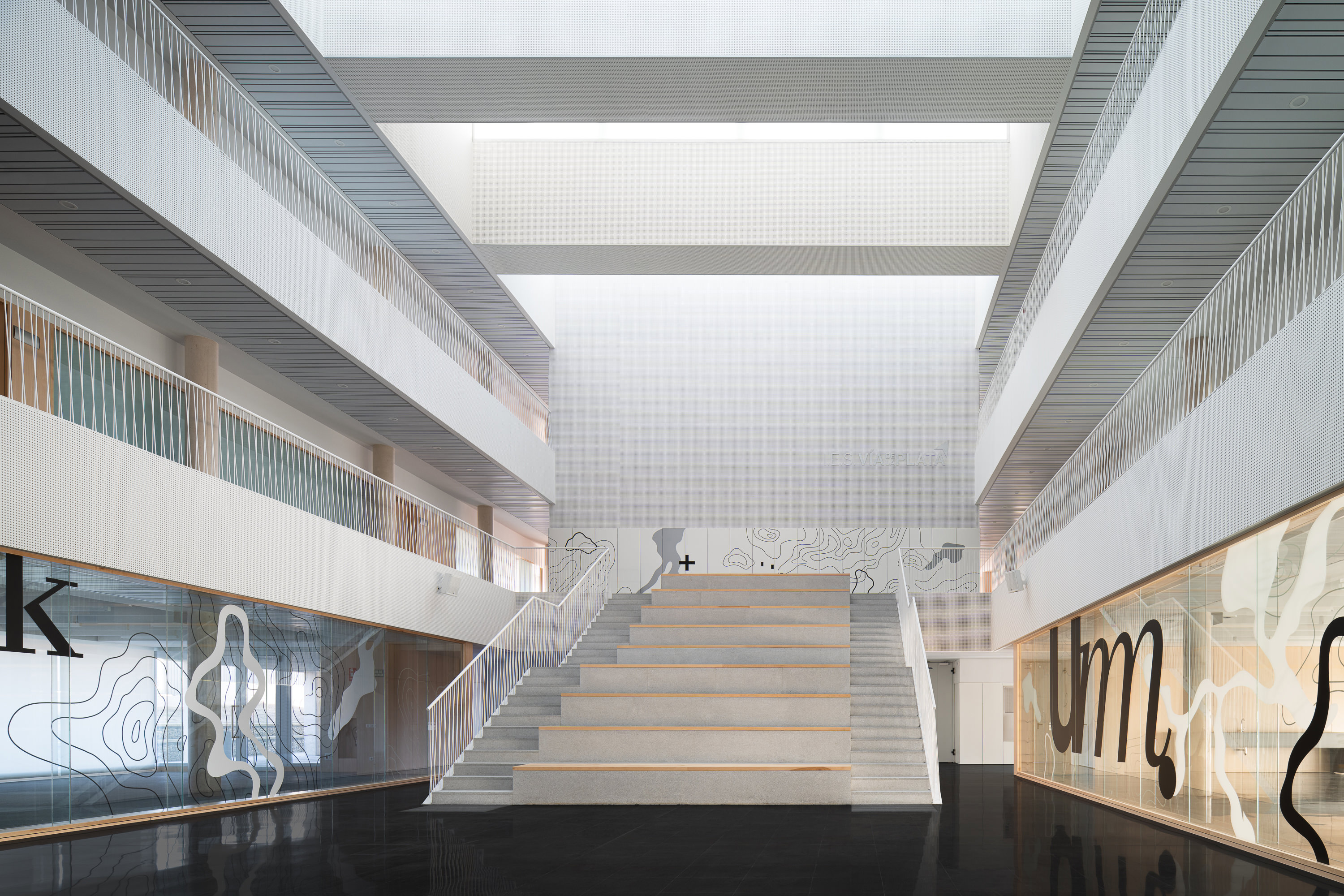 Spaces for Growth – IES Via de la Plata by Ricardo Gonzalez Martinez and VZ Arquitectos