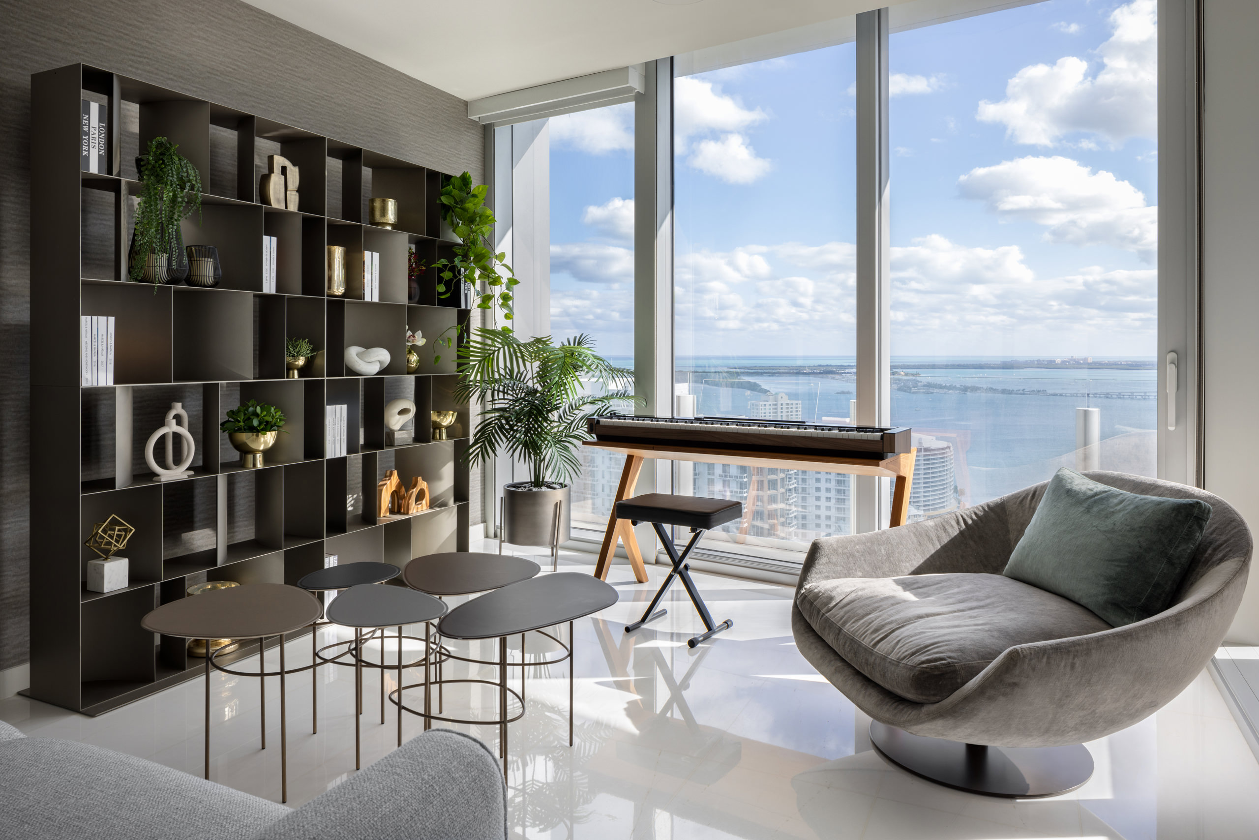 Elevated Simplicity – Bespoke Residence by Lulo Design Studio