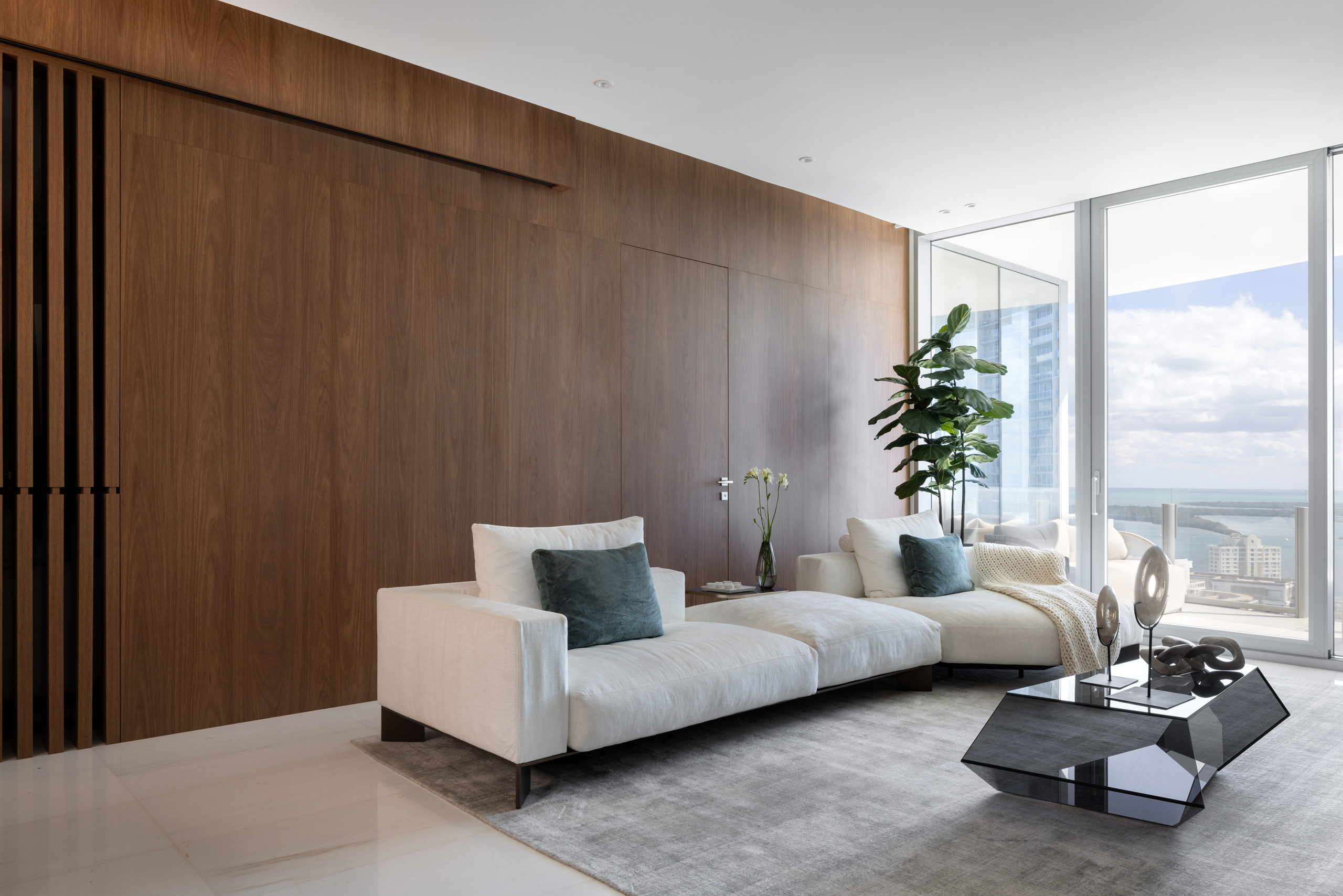 Elevated Simplicity – Bespoke Residence by Lulo Design Studio