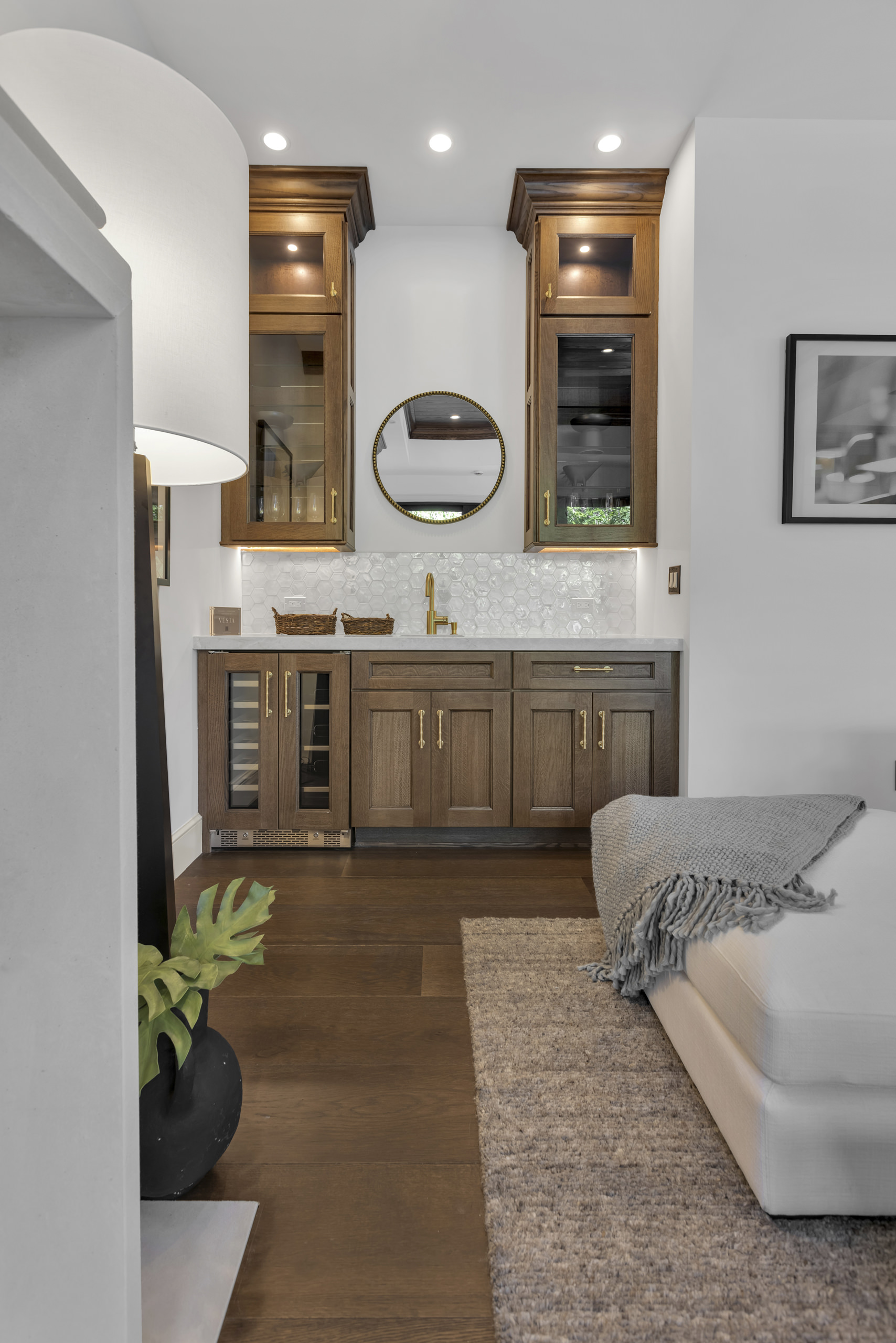 Continuity of Material – Marlborough Residence by RIVA Spain