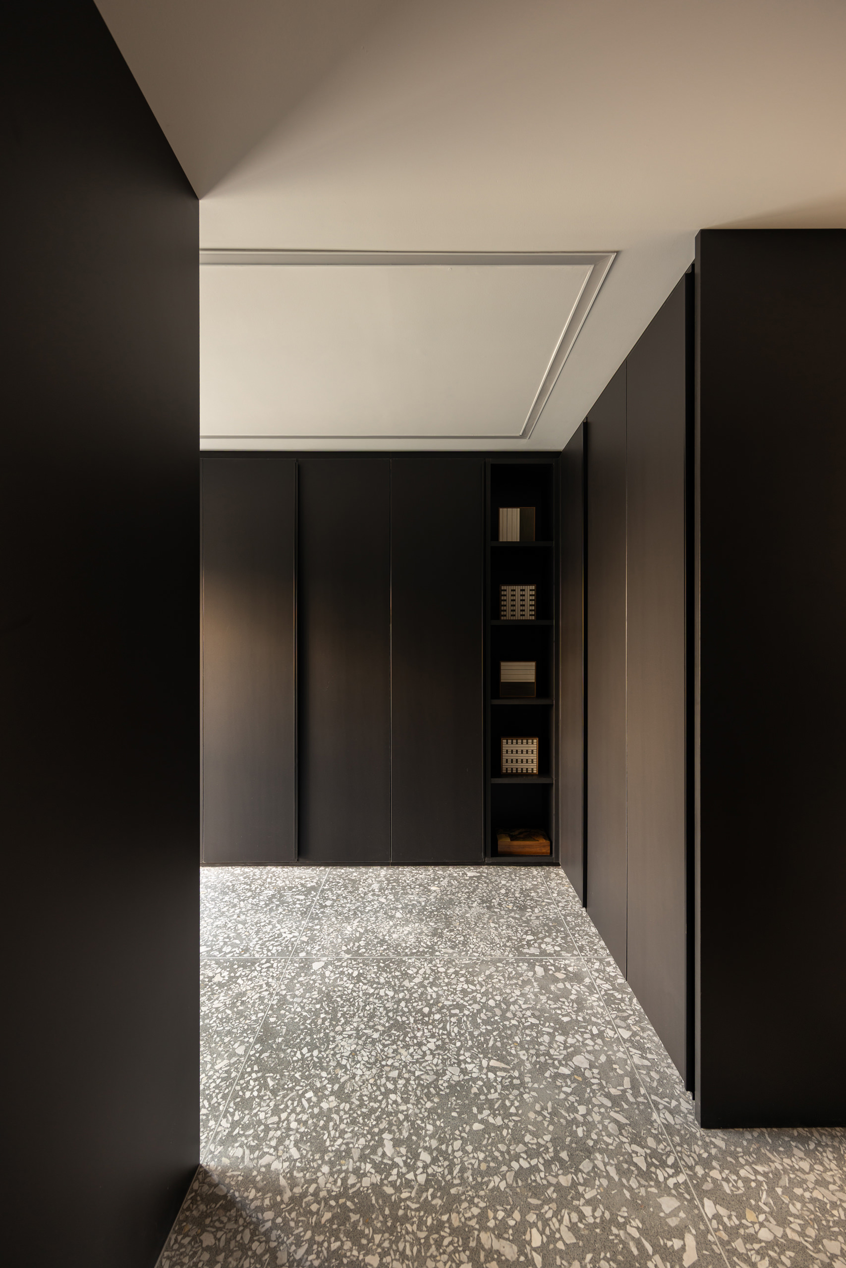 Sophistication and Warmth – Urban Retreat by AVAA Arquitetura and Samia Sarayedine Testa