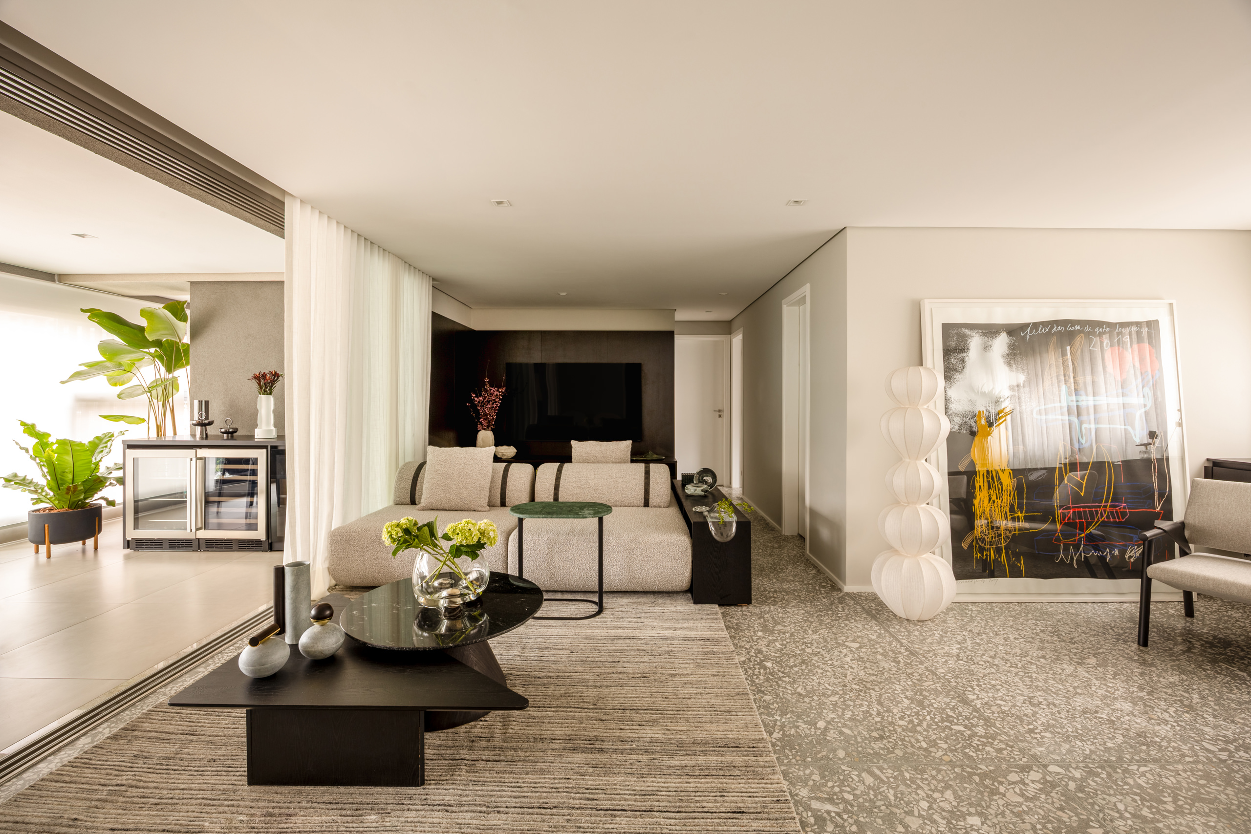 Sophistication and Warmth – Urban Retreat by AVAA Arquitetura and Samia Sarayedine Testa