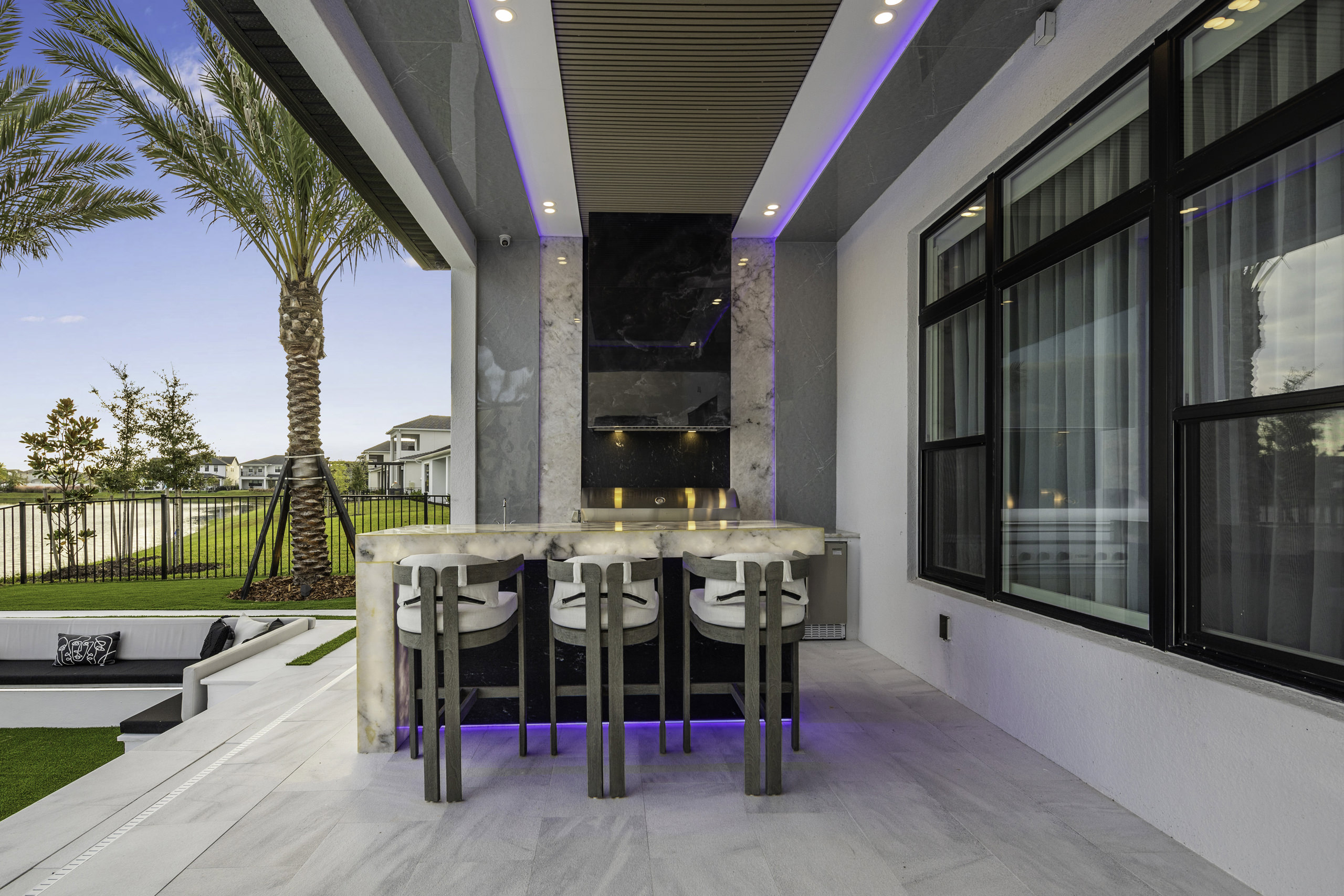 An Expression of the Contemporary – Casa 9768 by Dasha Design