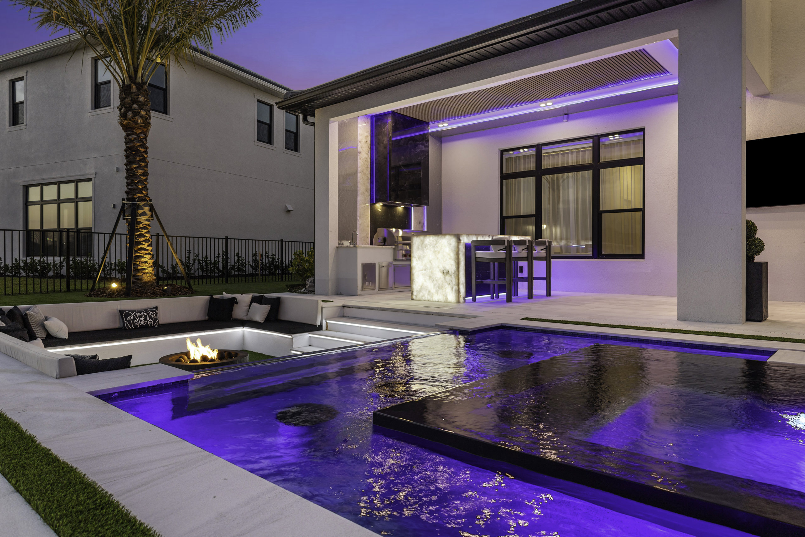 An Expression of the Contemporary – Casa 9768 by Dasha Design