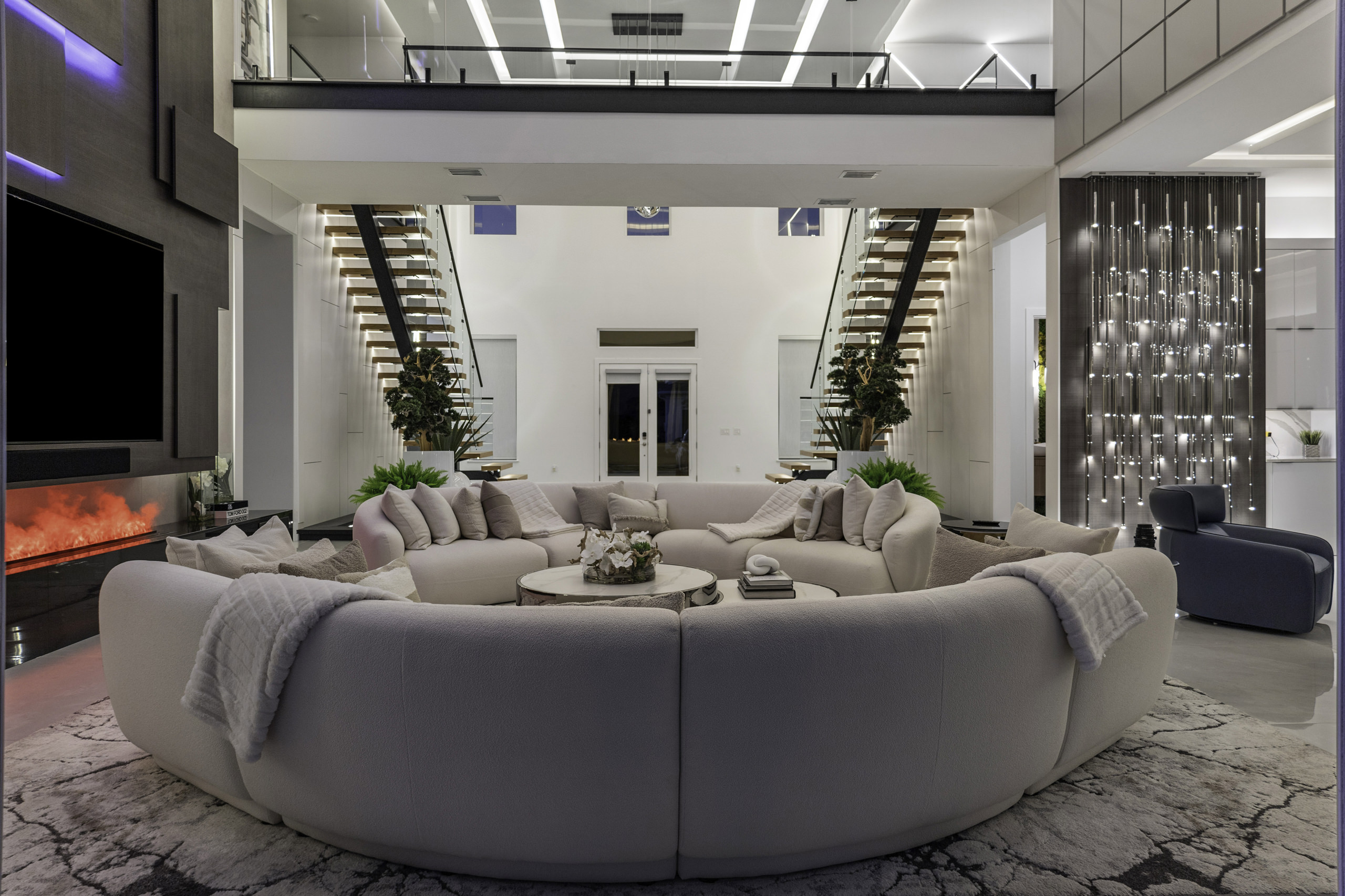 An Expression of the Contemporary – Casa 9768 by Dasha Design
