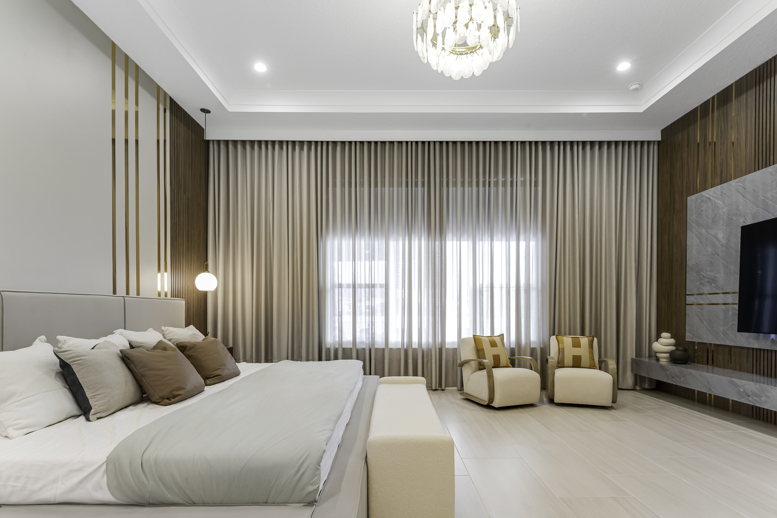 A Language of Refinement – Muriel Project by Dasha Design