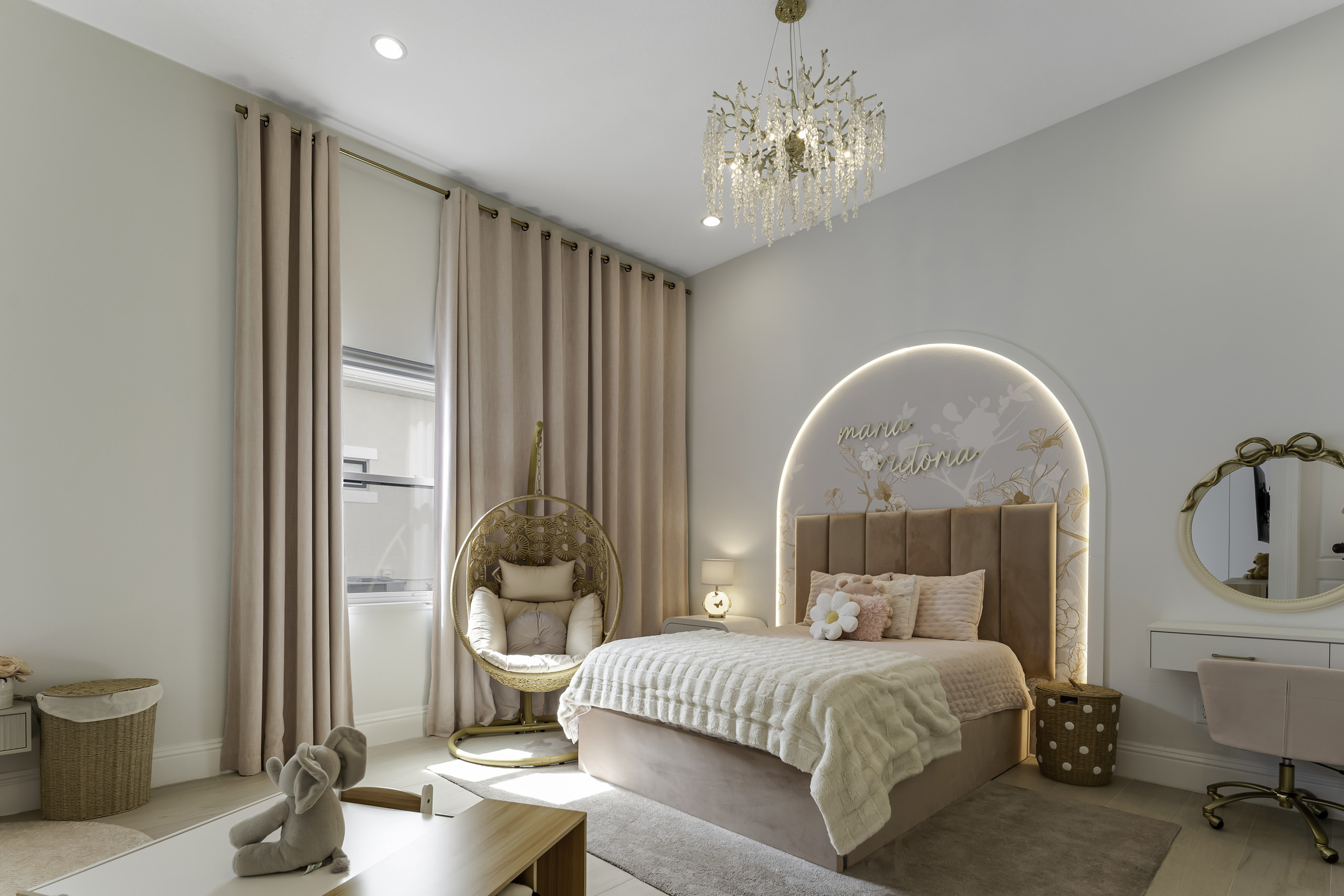 A Language of Refinement – Muriel Project by Dasha Design