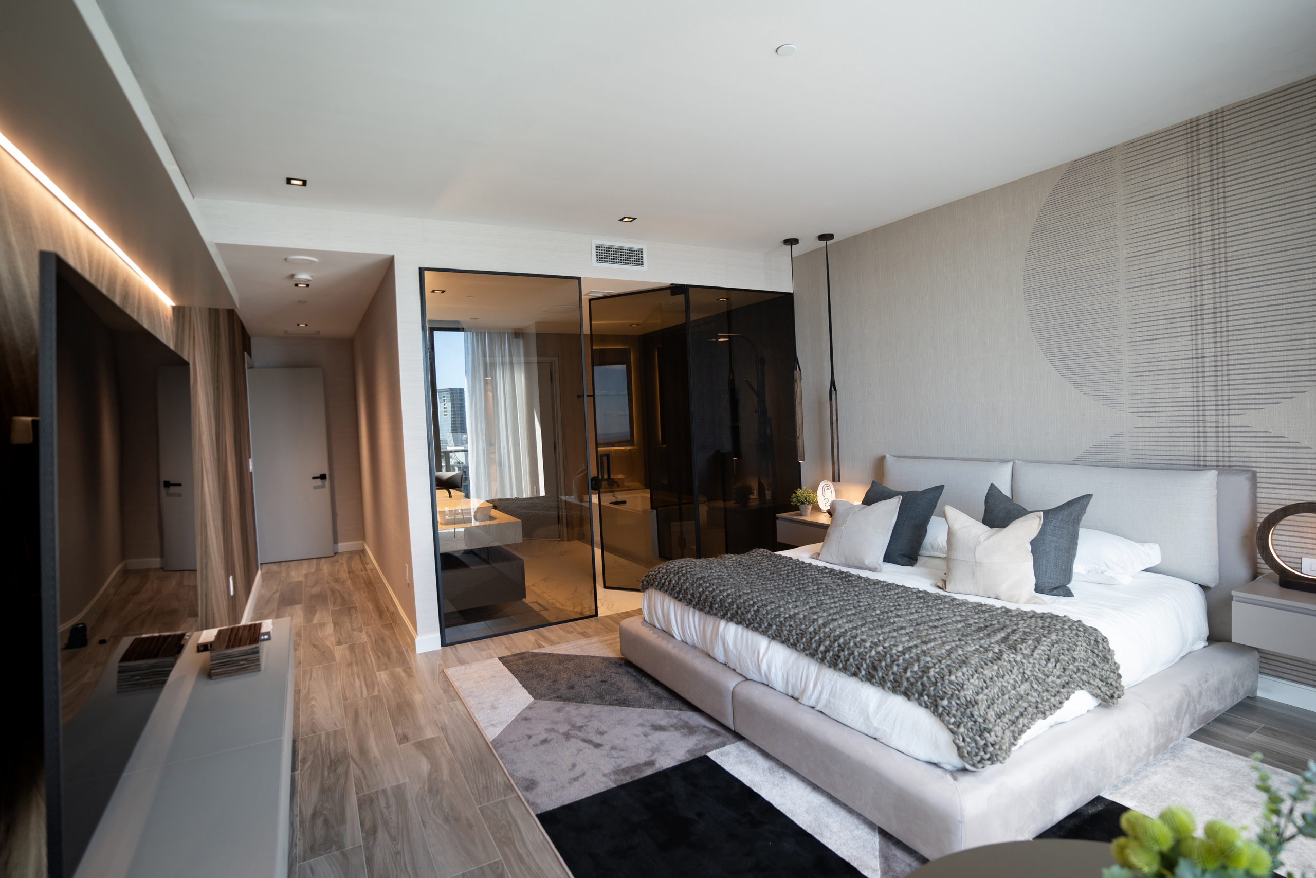 Soft Urban Horizon – Brickell Heights Residence by Carla Canepa Design Studio