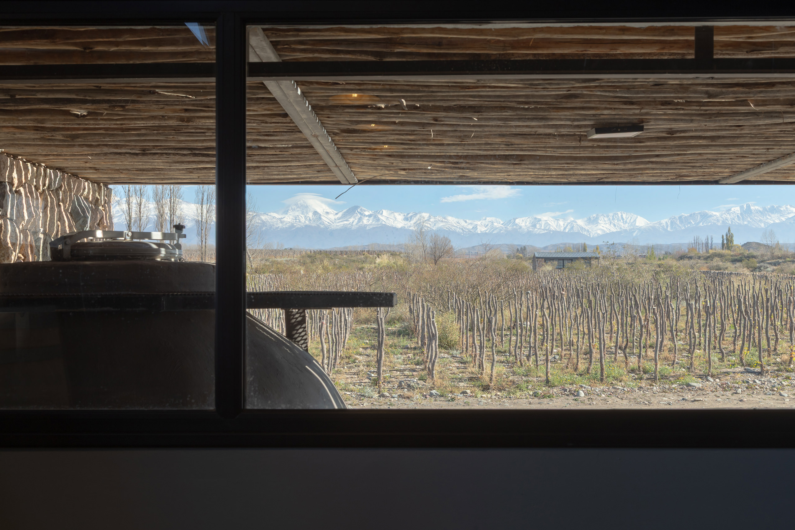 Escala Humana Wines Winery by Estudio Monte Arquitectura, Estudio RARE and Unamuno Arquitectura