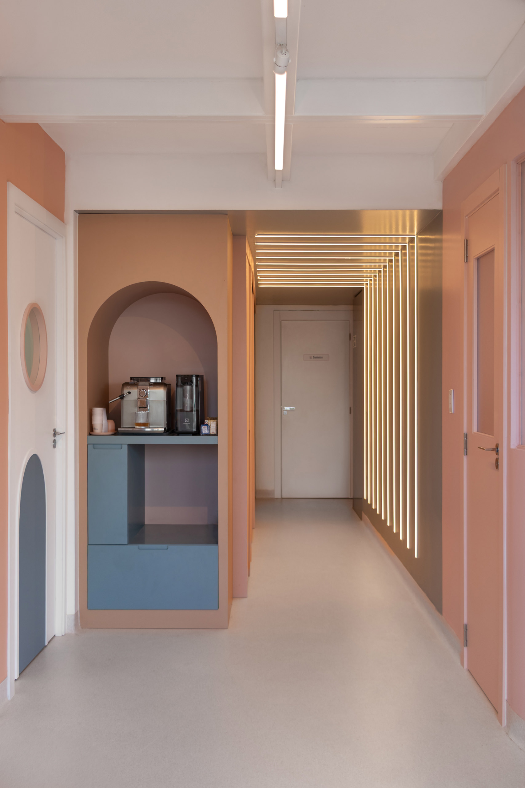 A Territory of Discovery – Mini Universo by estudio254