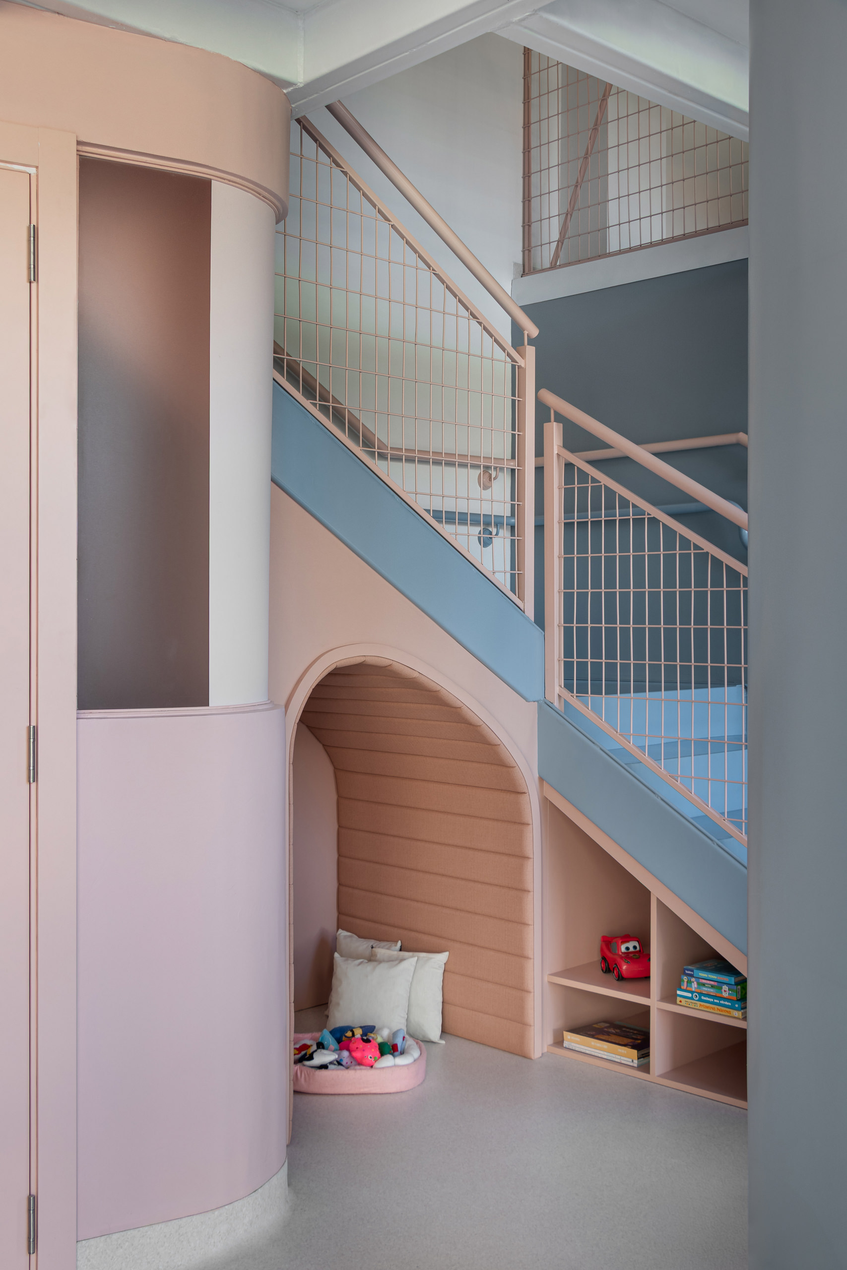 A Territory of Discovery – Mini Universo by estudio254