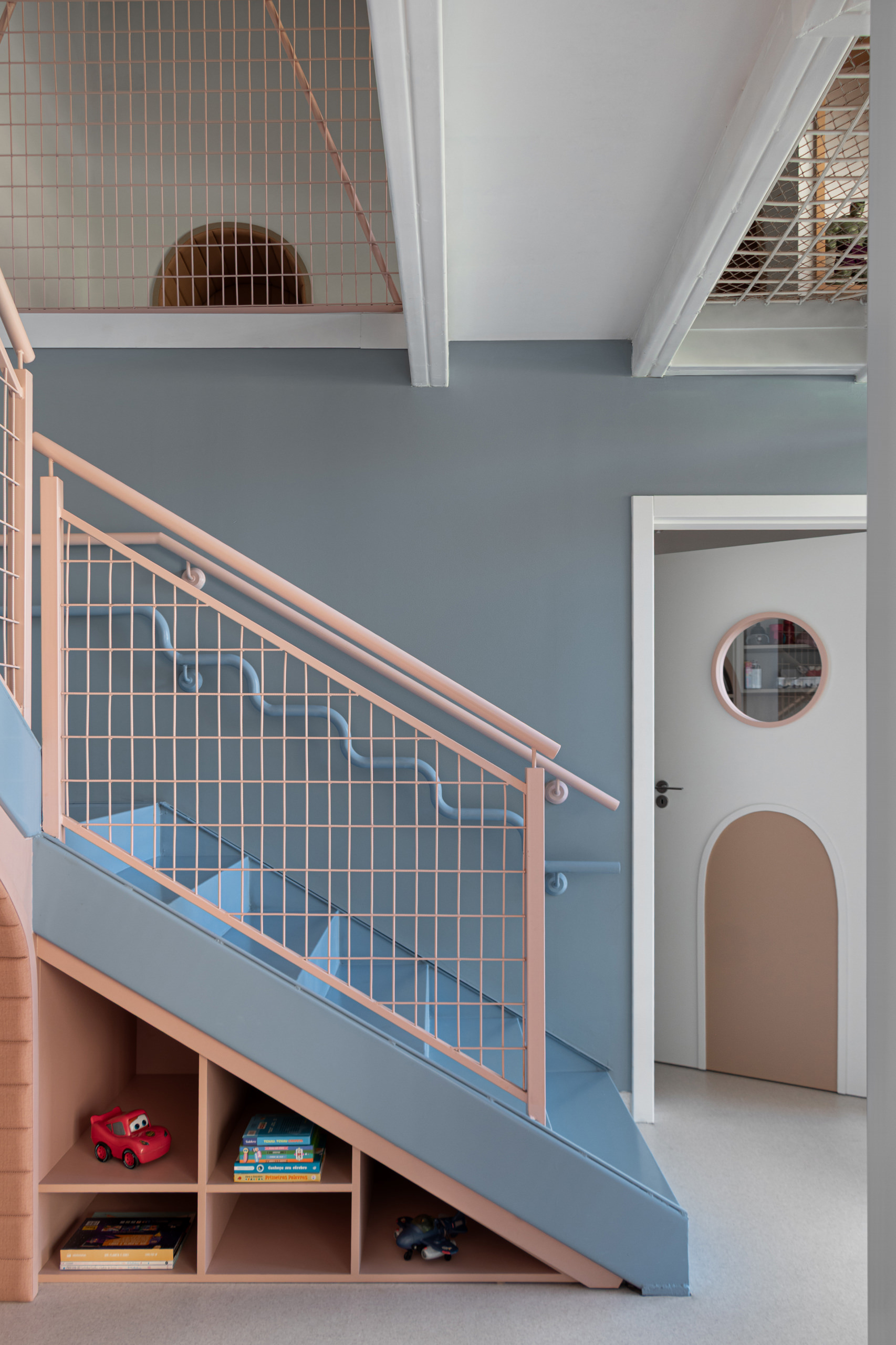 A Territory of Discovery – Mini Universo by estudio254