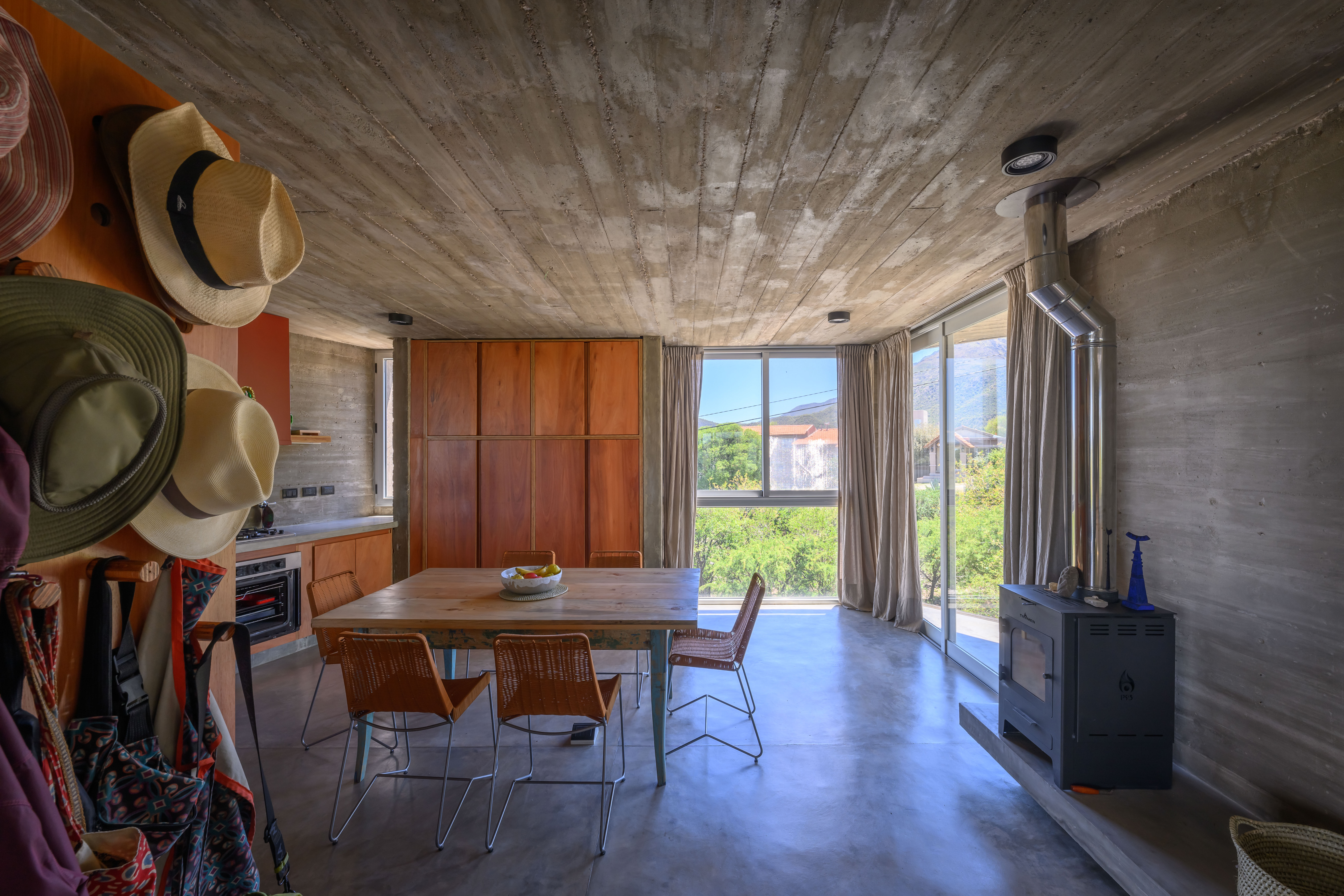 The Diaphanous Cave – Casa Cosmo by Cristian Nanzer