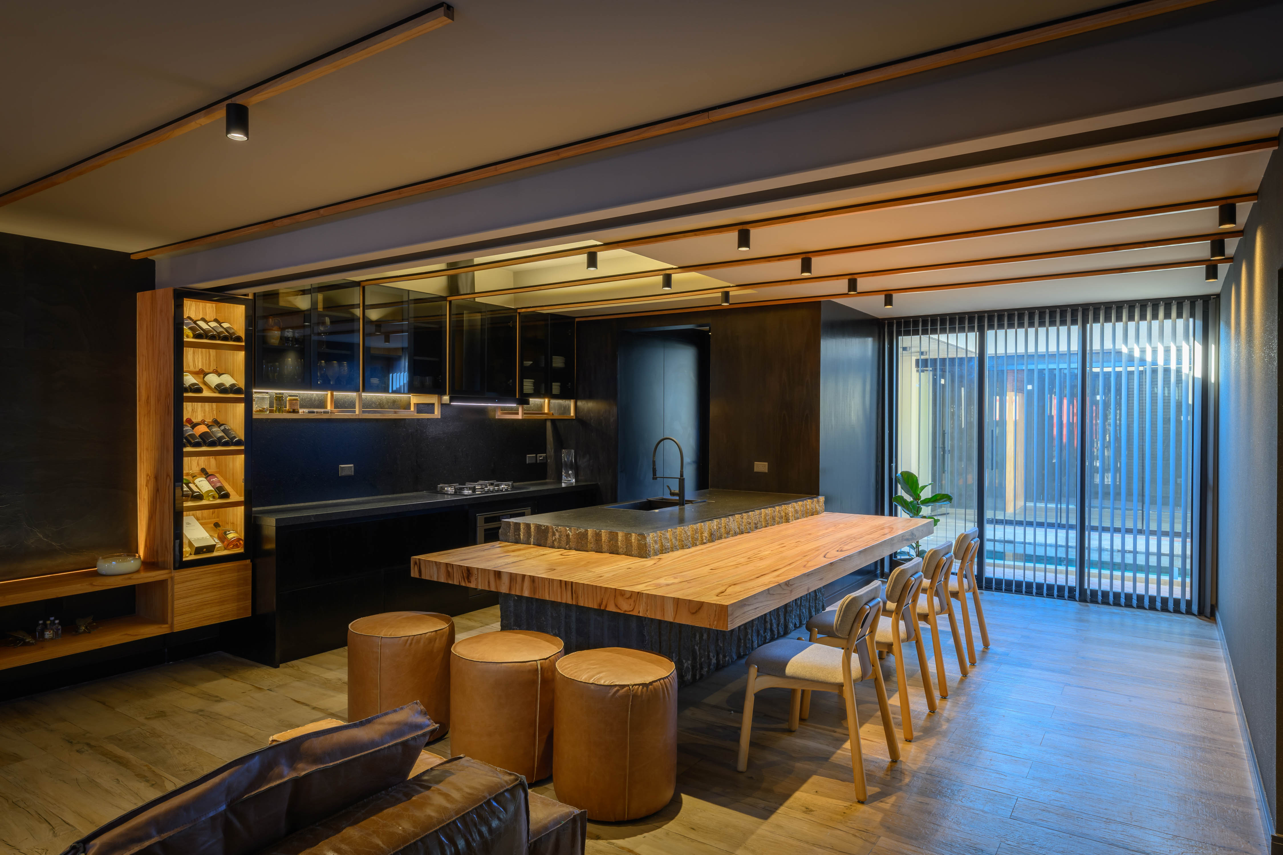 The Brick Redefines Space – House 1954 by EFEEME architects