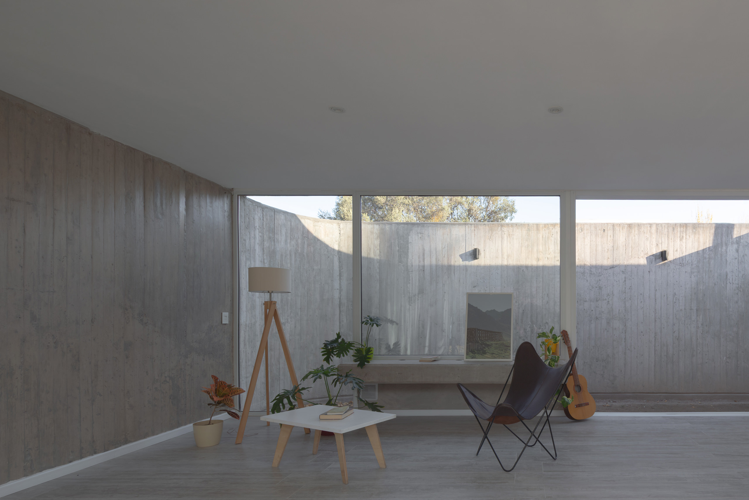 Between Openness and Privacy – CCE House by Oficina Nomada de Arquitectura