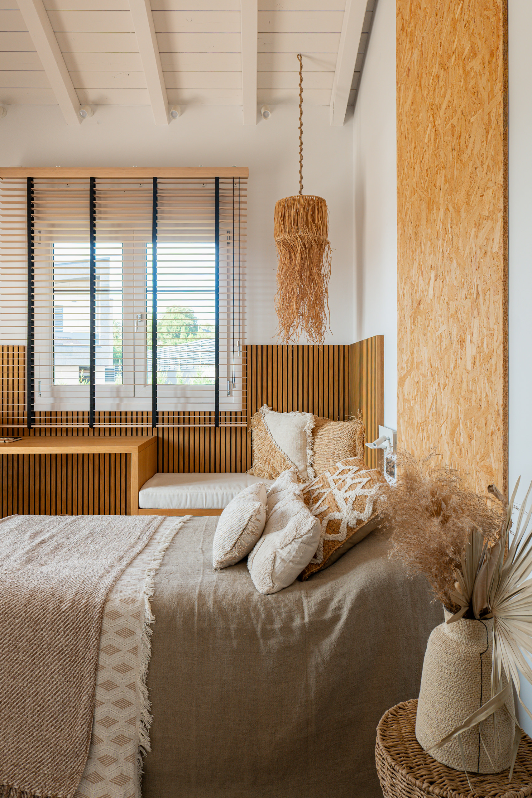 Interior Meets Garden – Casa Oasis Refugio by Oasis Interiorismo