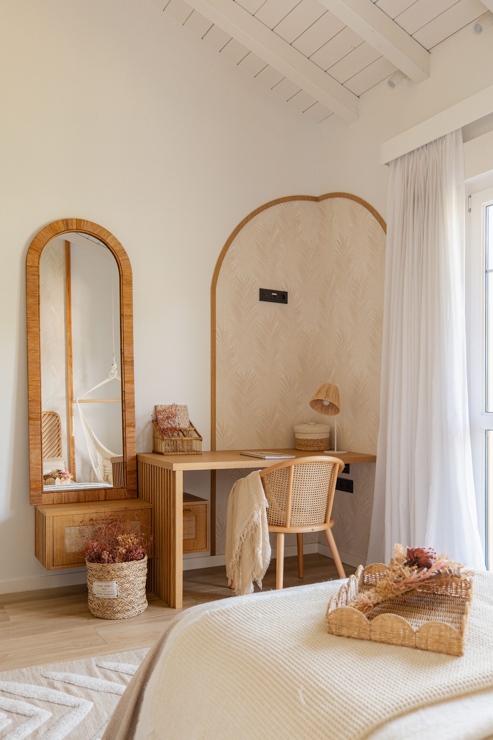 Interior Meets Garden – Casa Oasis Refugio by Oasis Interiorismo