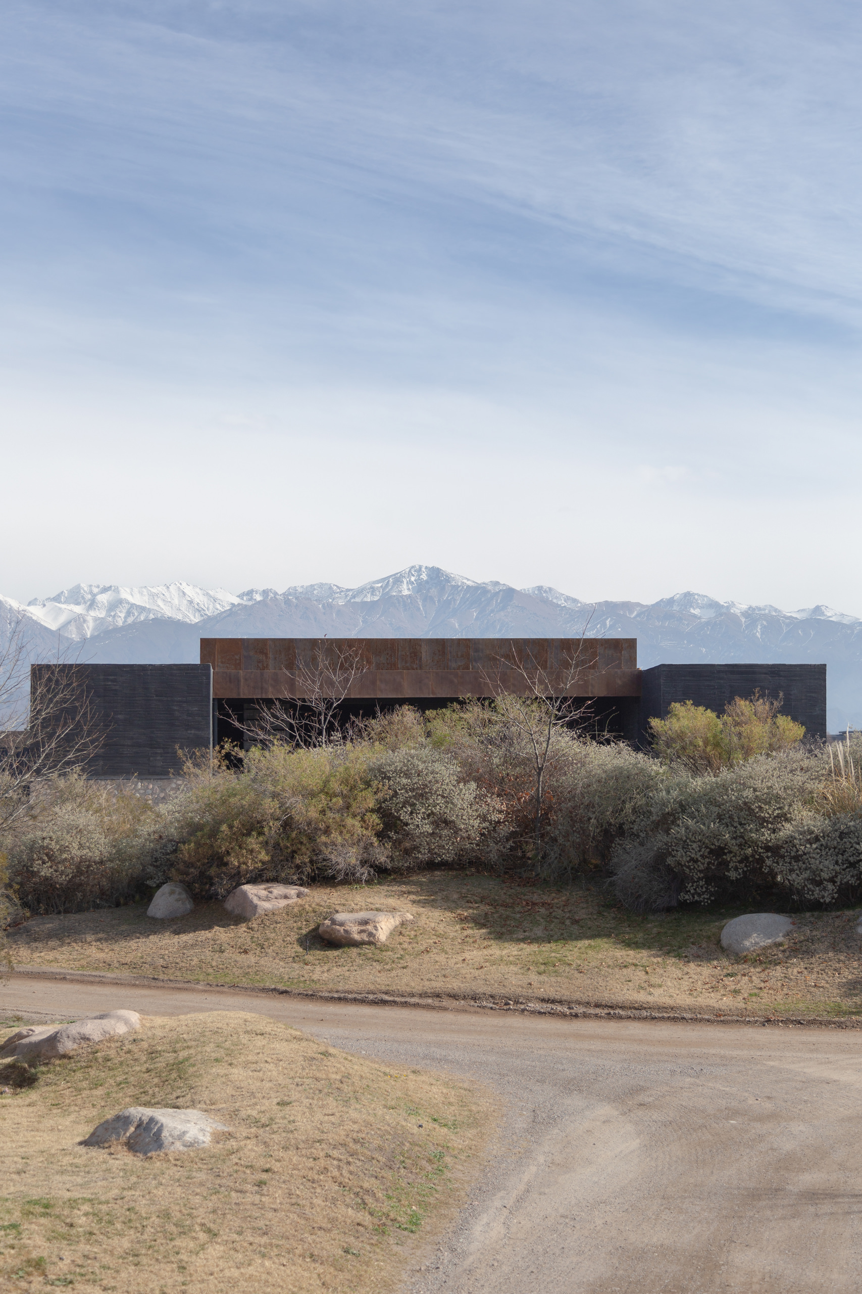 A Ritual of Time – La Vigilia Winery by Gonzalez Olsina & Vega Arquitectos