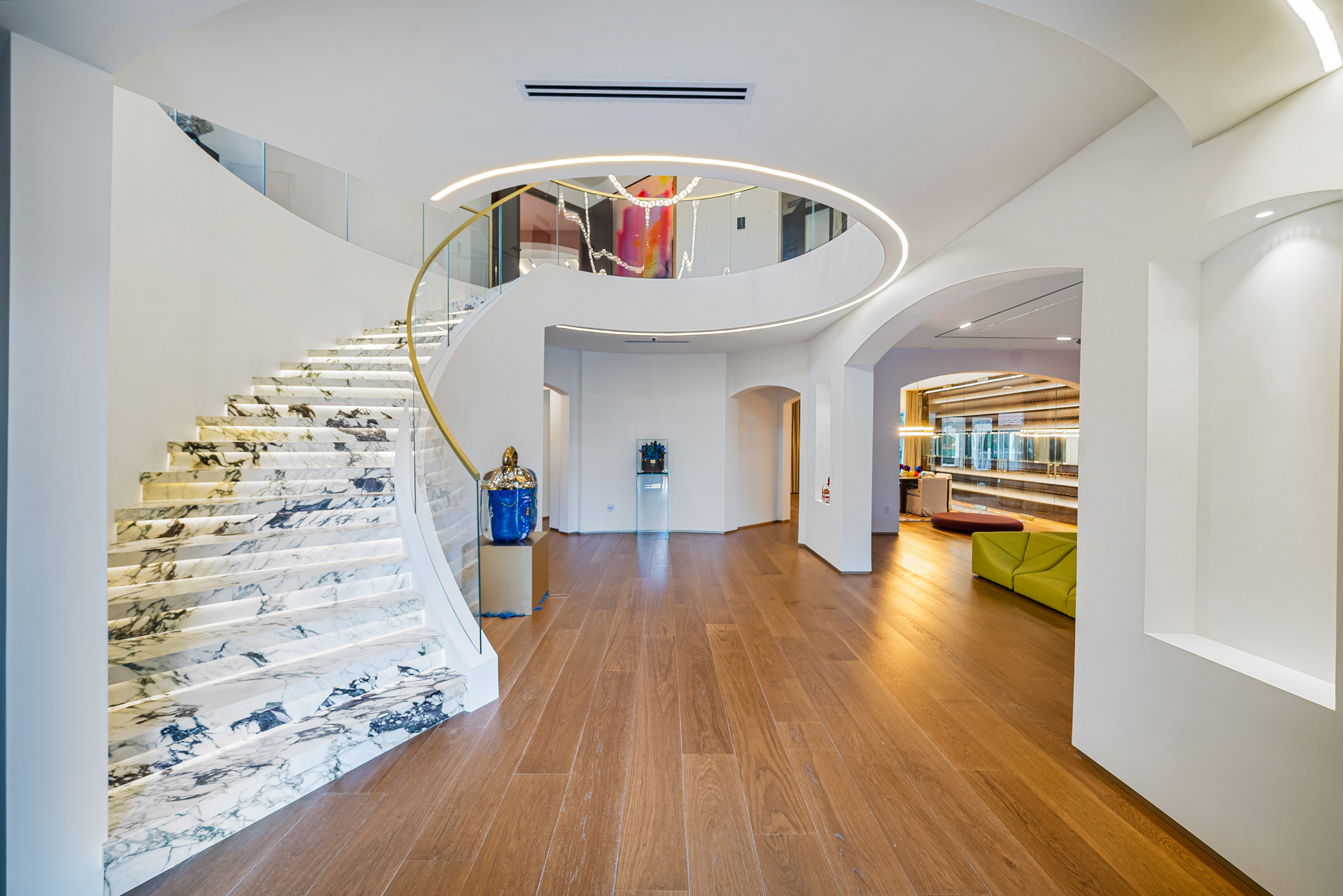 Golden Continuity – Allison Island Residence by RIVA Spain