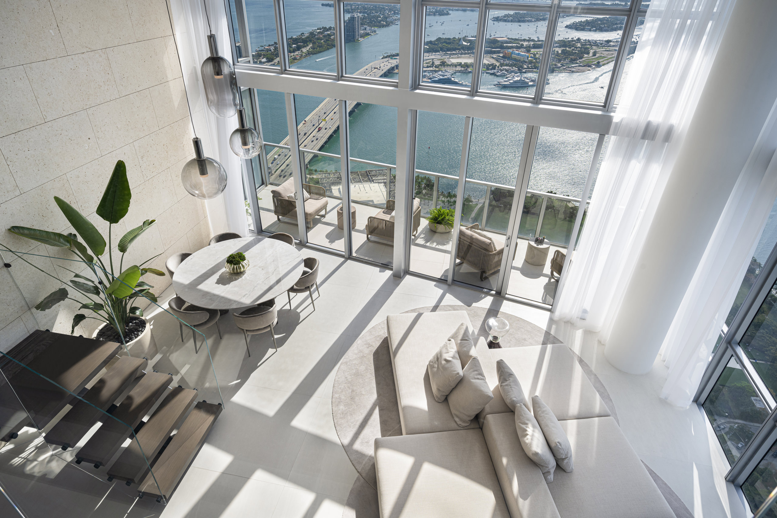 A Vision of Elegance – Penthouse Nero by Select Interior Design