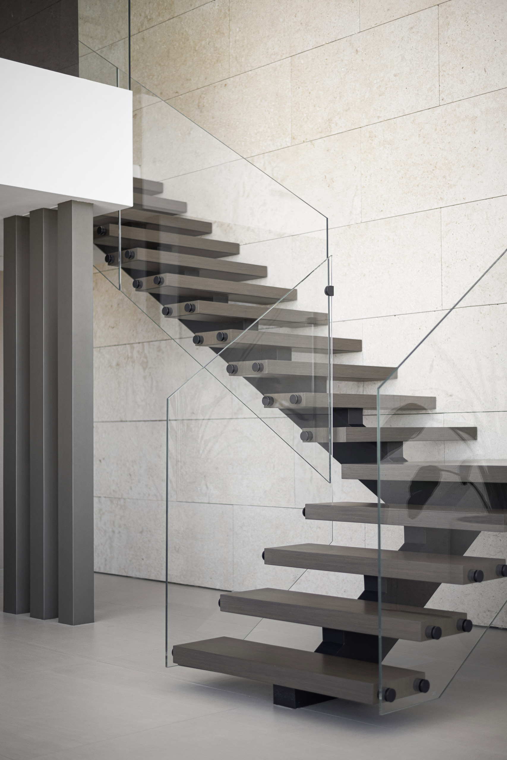 A Vision of Elegance – Penthouse Nero by Select Interior Design