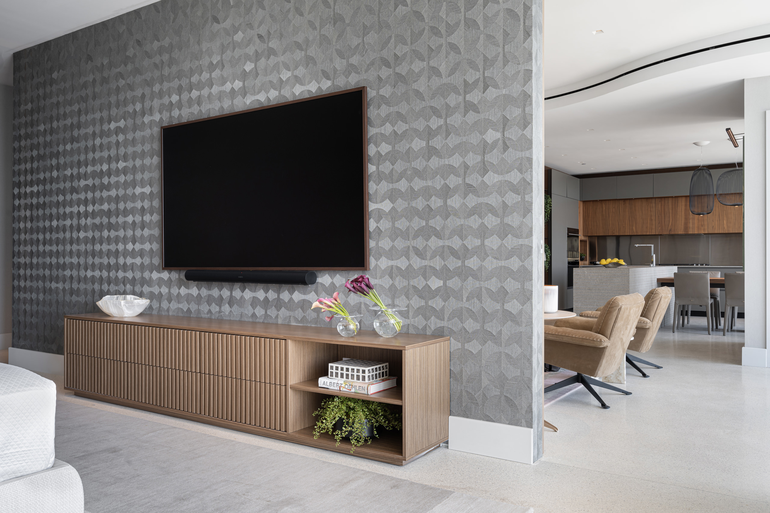 A Refined Sanctuary – Apogee by Richard Wagner Studio
