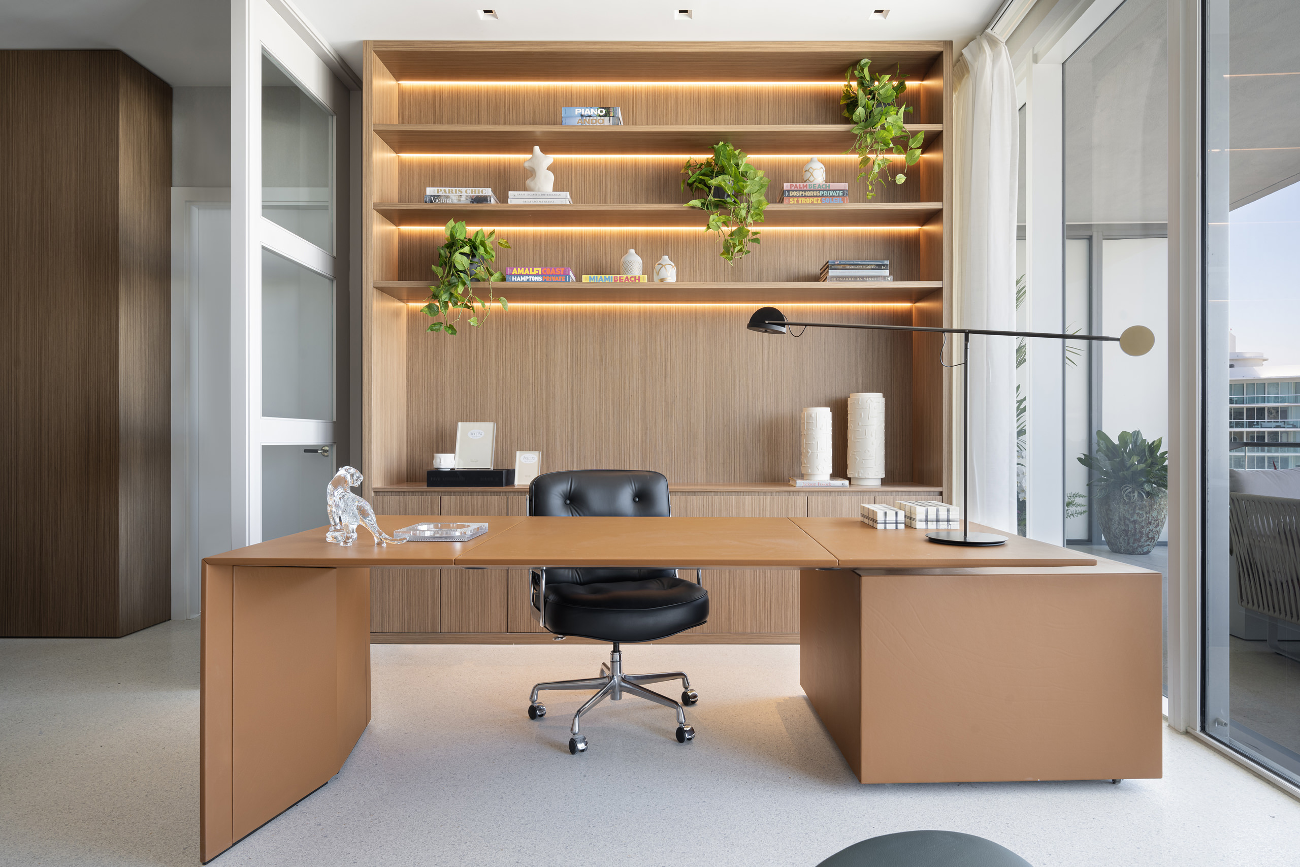 A Refined Sanctuary – Apogee by Richard Wagner Studio