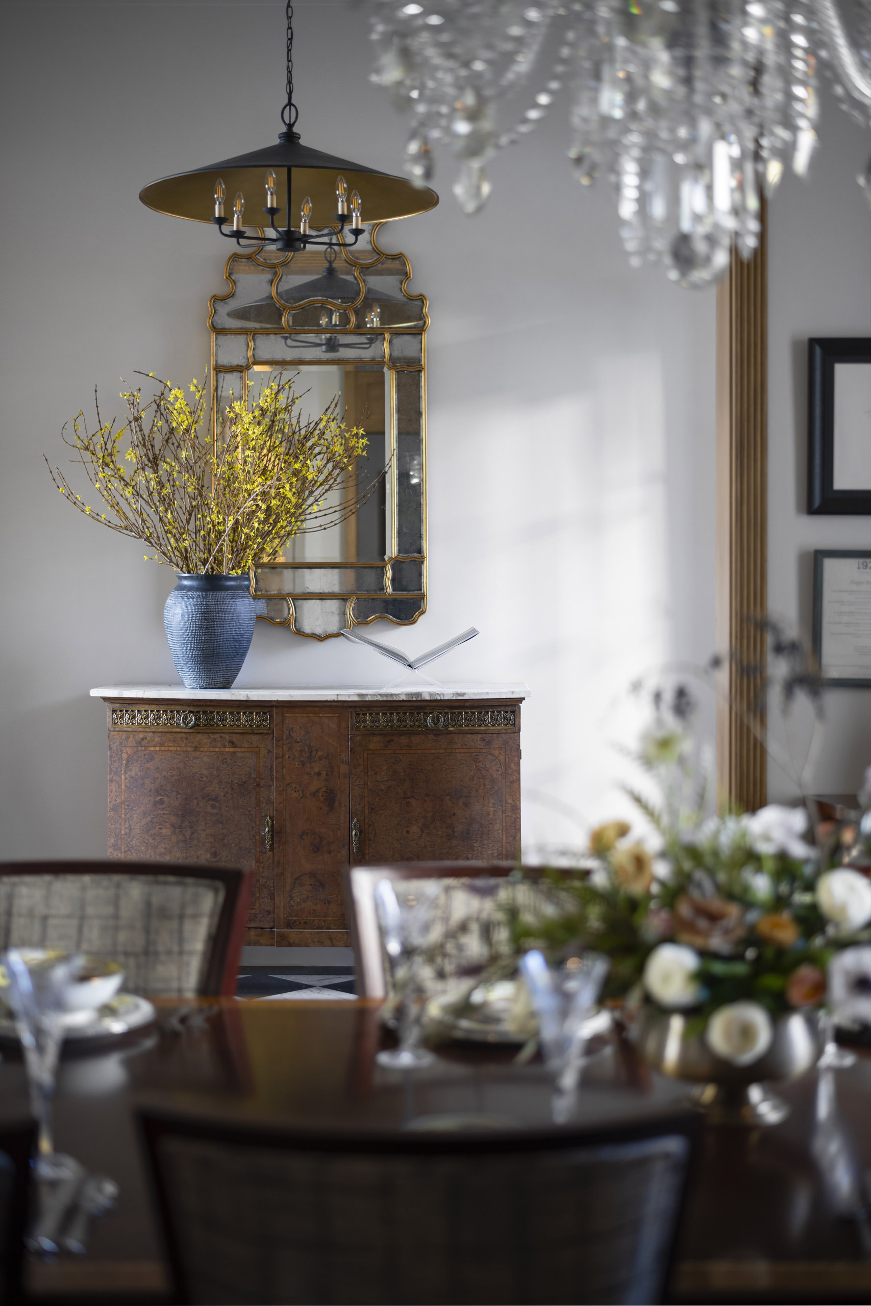 A Timeless Family Home – The New Classic by Steele Street Studios