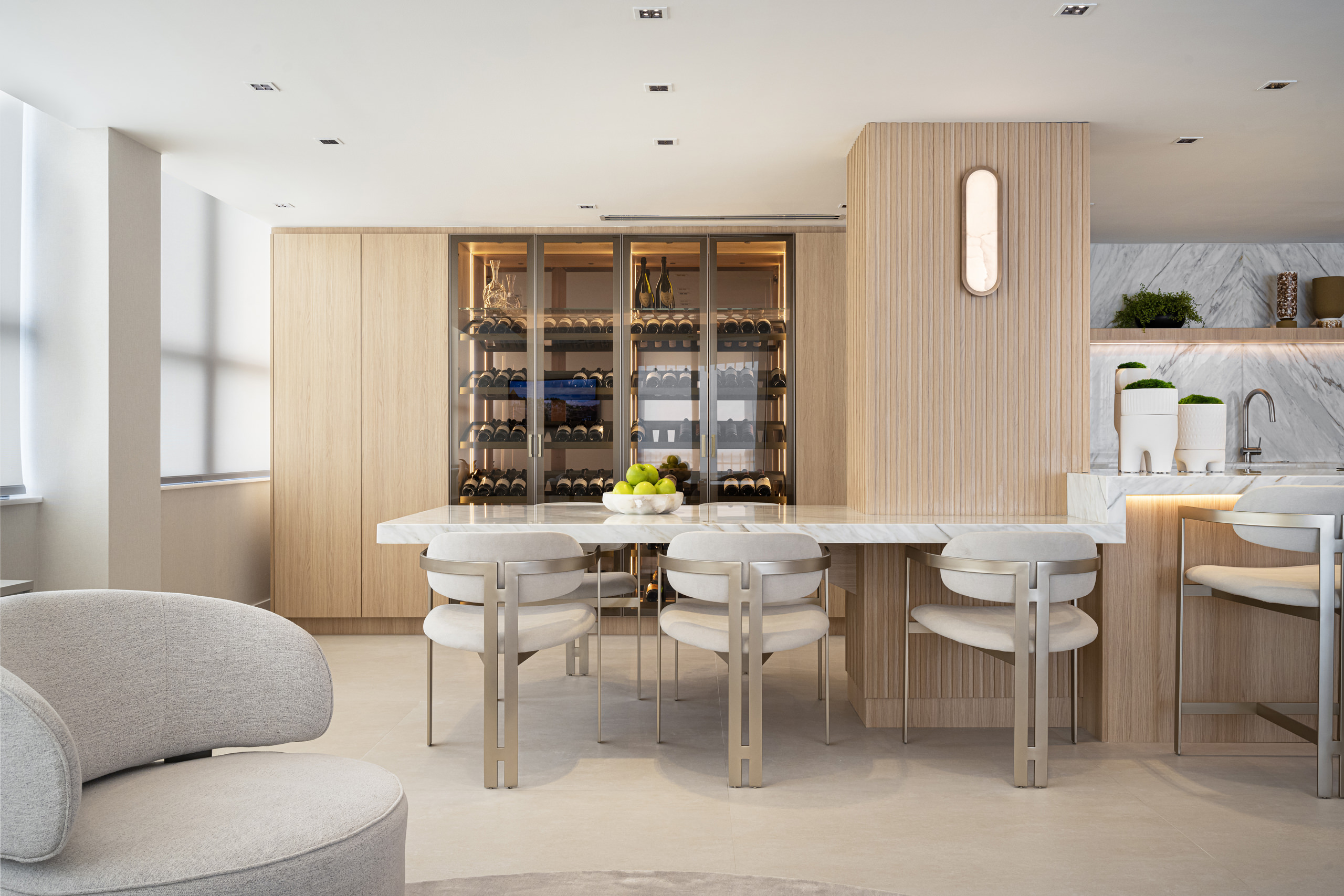 Symphony of Stillness – Grove Isle by Bea Interiors