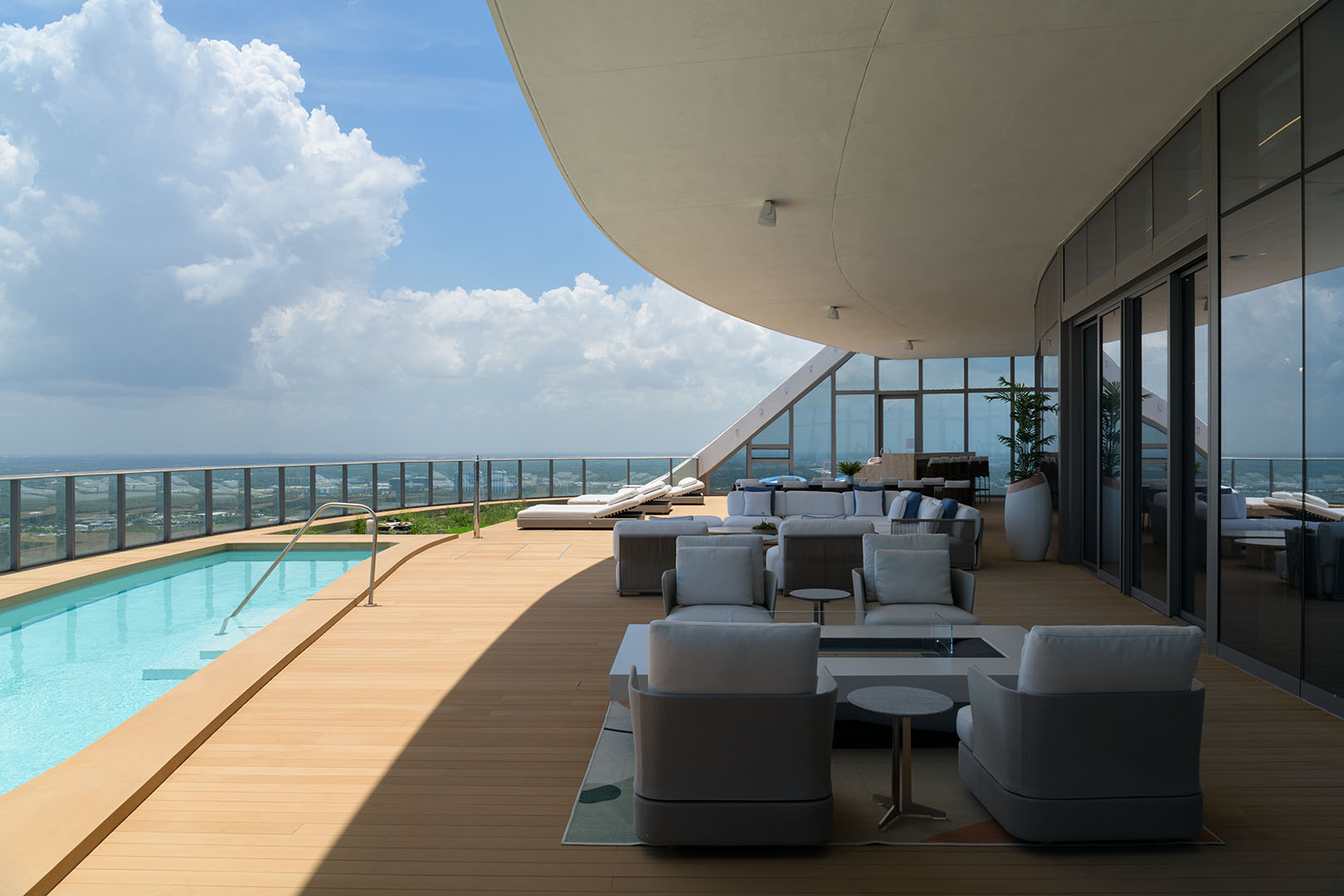 The Horizon Suite – Sunrise Serenade by LRB Design