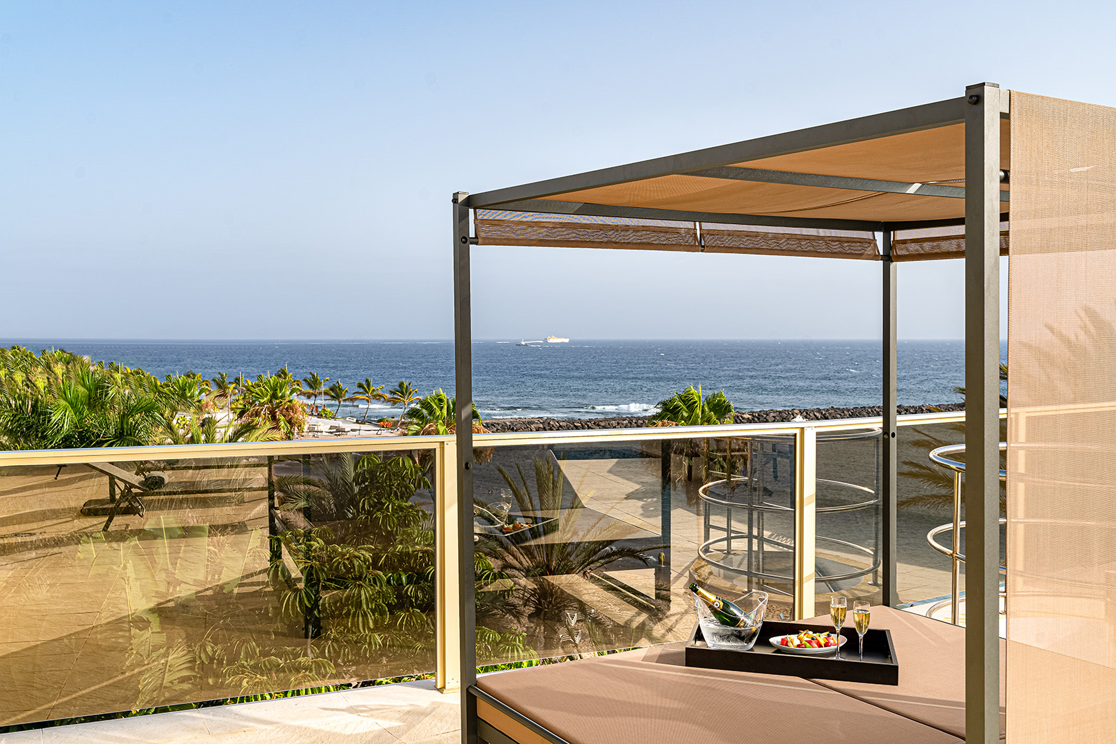 A Luxury Experience – Hotel Sir Anthony by MOEM Studio