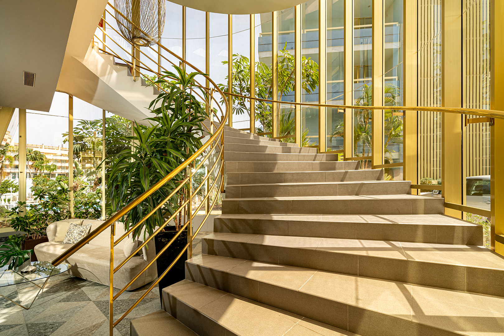A Luxury Experience – Hotel Sir Anthony by MOEM Studio