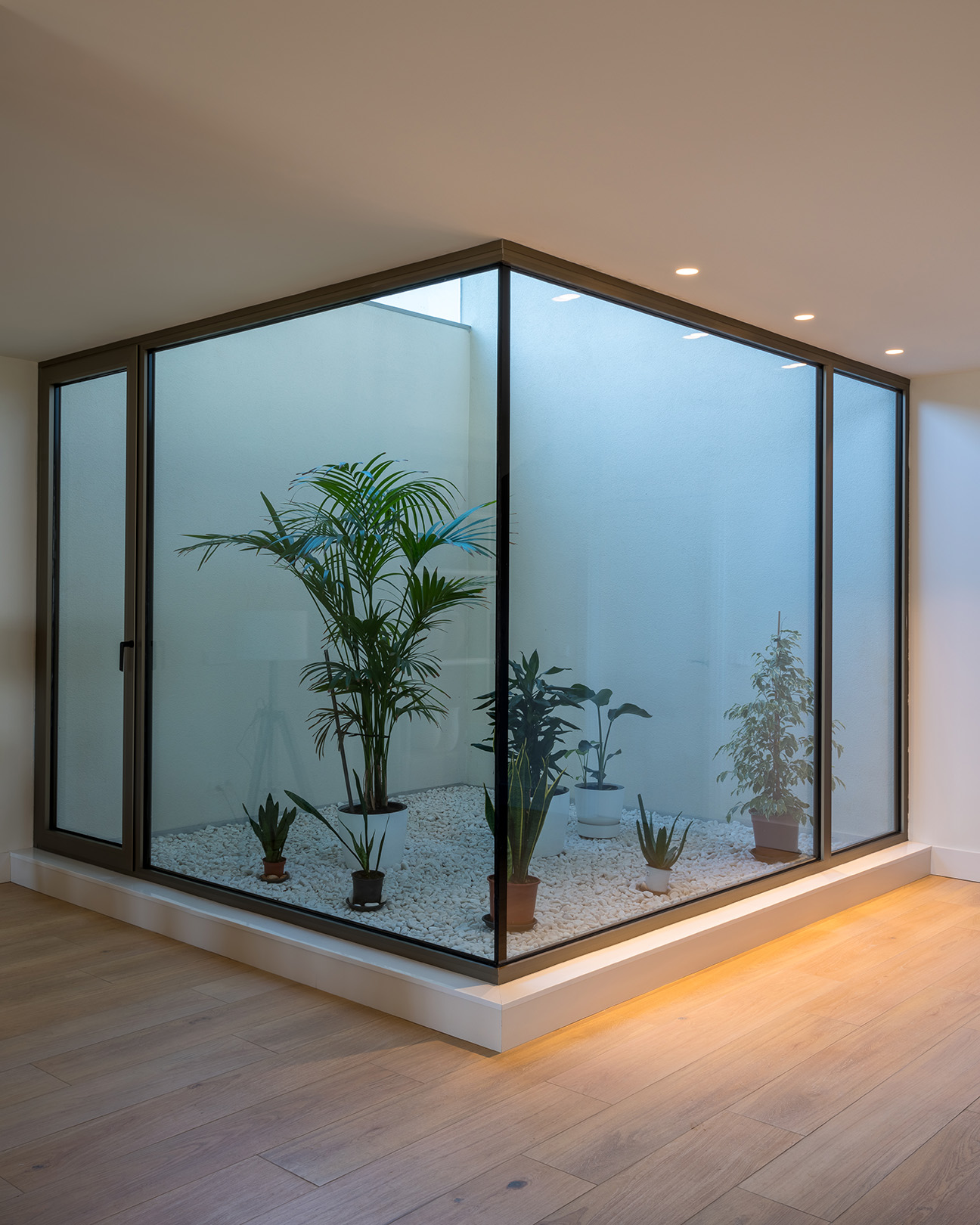 A Triumph of Modern Minimalism – La Providencia Residence by Verónica Durán Arquitecto 