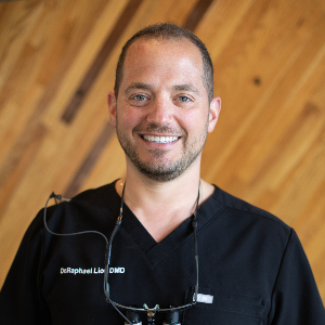 Dr. Raphael Lior DDS