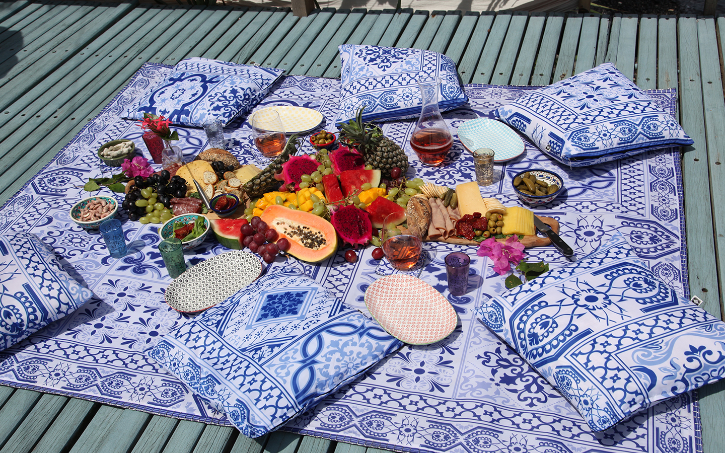 Events Throwdown Picnic Rugs