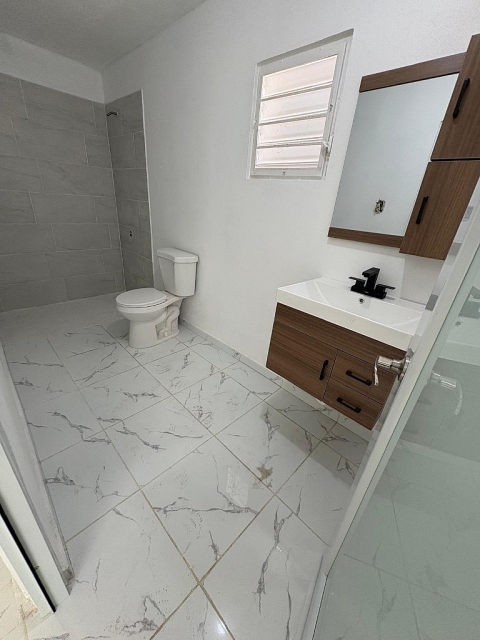 Residencia Urb. La Cumbre, San Juan — imagen 11