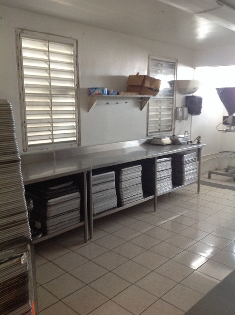 Edificio Industrial Bo. Santa Rosa, Guaynabo — imagen 8