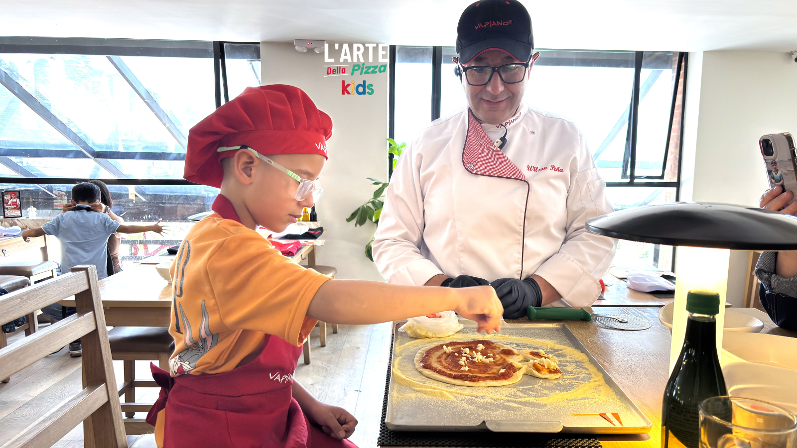 L'Arte Della Pizza 22 de agosto inicia 12:30 pm (kids) -Vapiano Colombia
