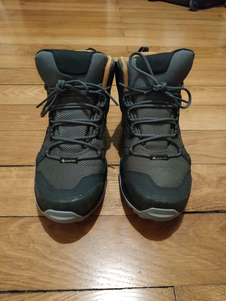 chaussure de randonnée adidas terrex
