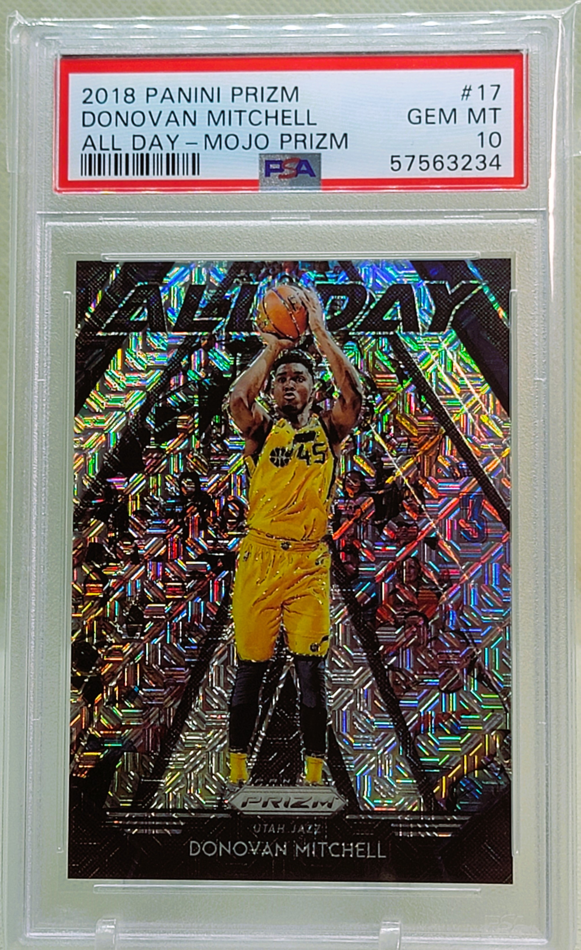 2018 Panini Prizm Basketball Mojo Donovan Mitchell #17 PSA 9