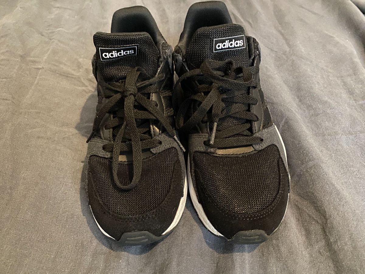 chaussures intervention adidas