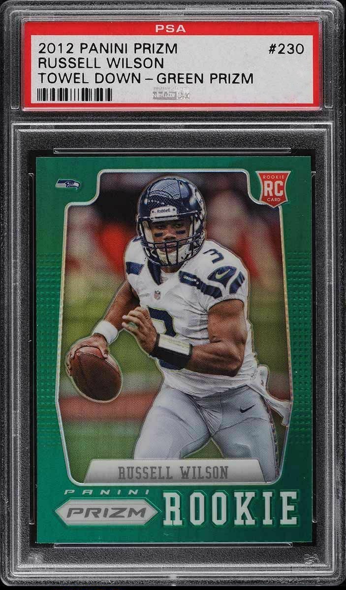 2012 Panini Prizm Football Green Russell Wilson #230 PSA 10